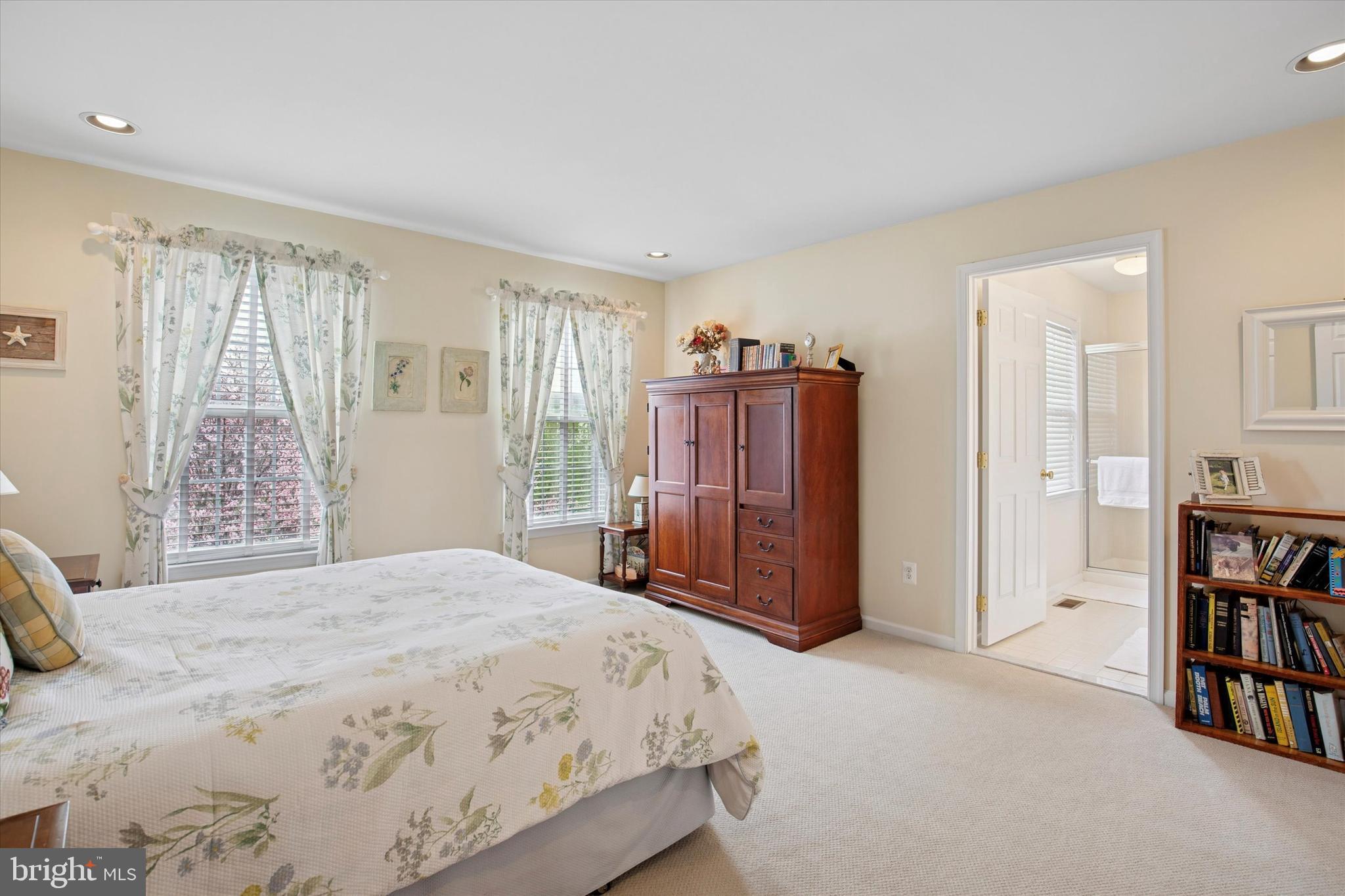 WAINWRIGHT AT WHIT - Residential