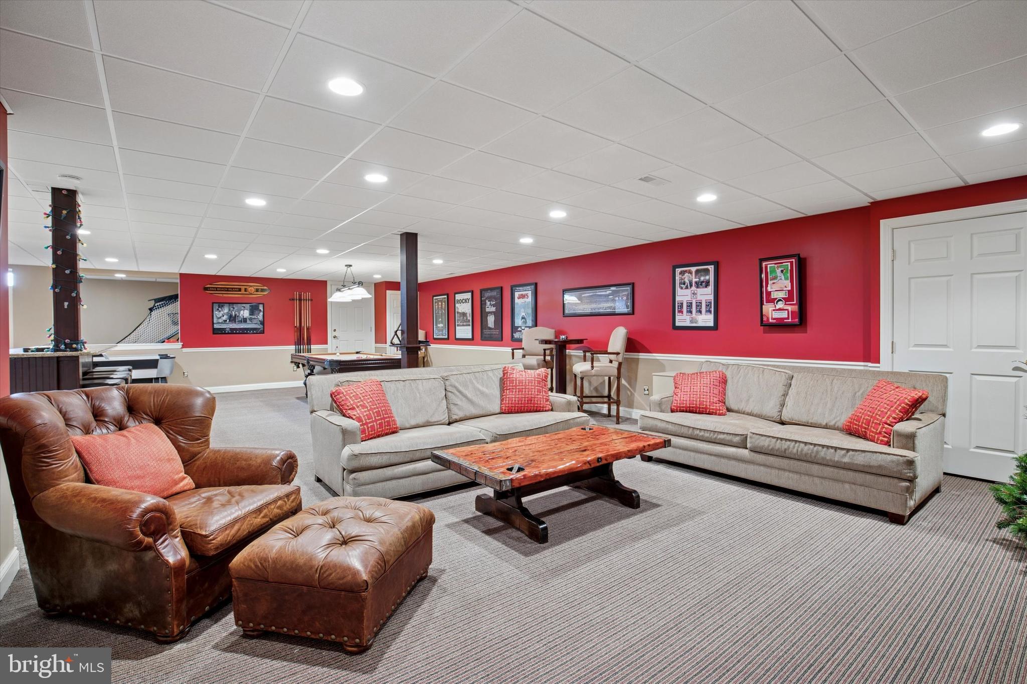 WAINWRIGHT AT WHIT - Residential