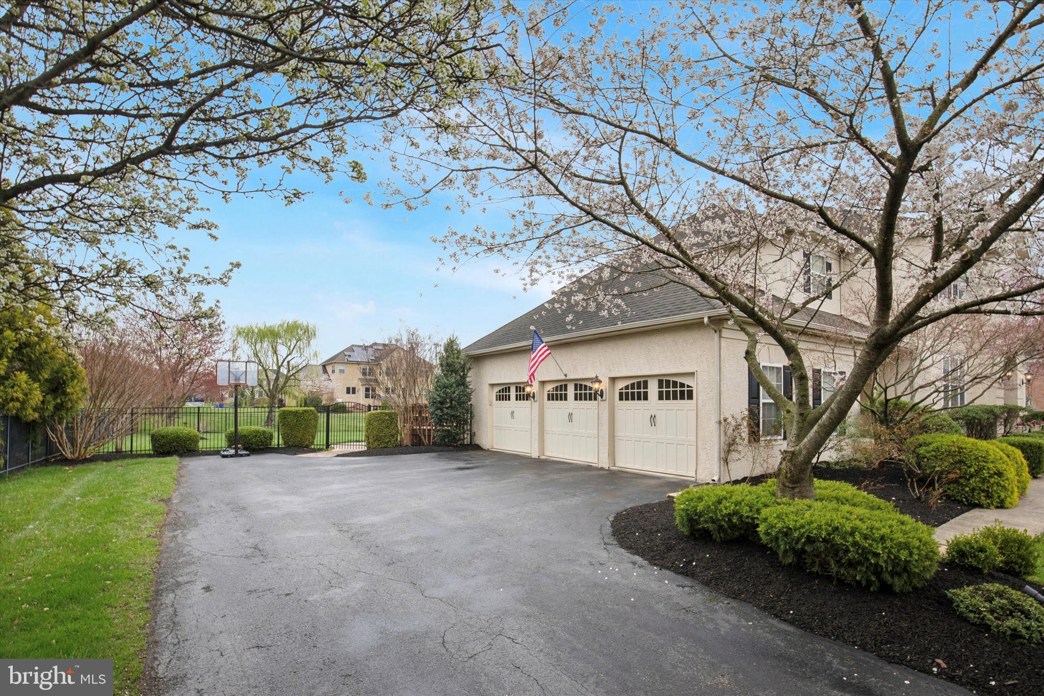 WAINWRIGHT AT WHIT - Residential