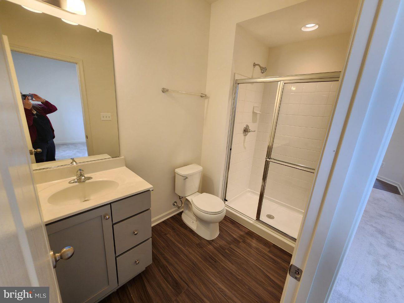 OVERLOOK AT RIVERSIDE TOWNHOMES - Residential