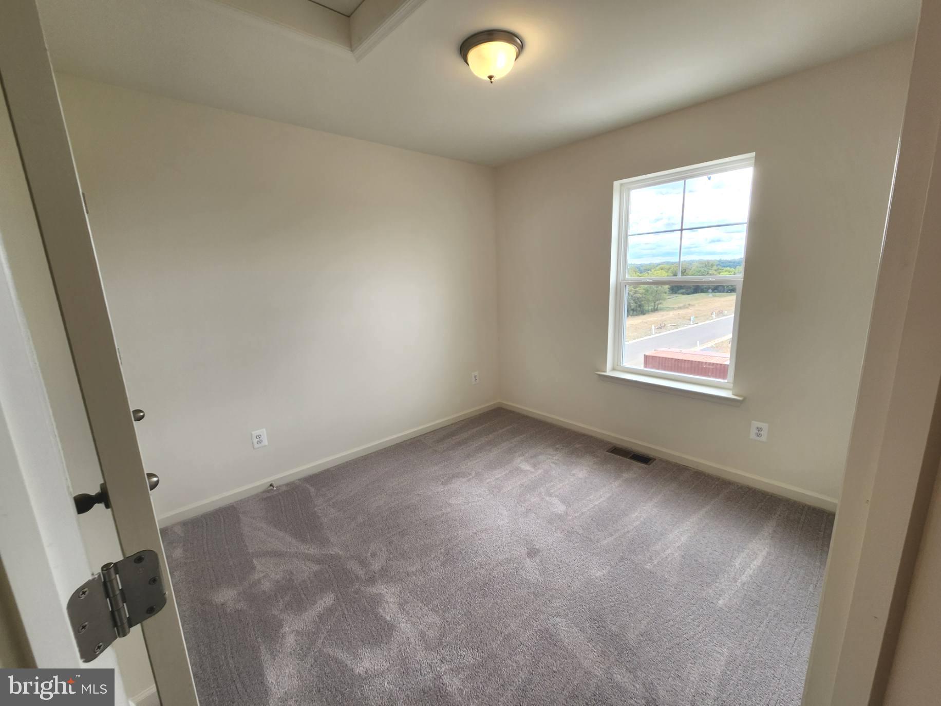 OVERLOOK AT RIVERSIDE TOWNHOMES - Residential