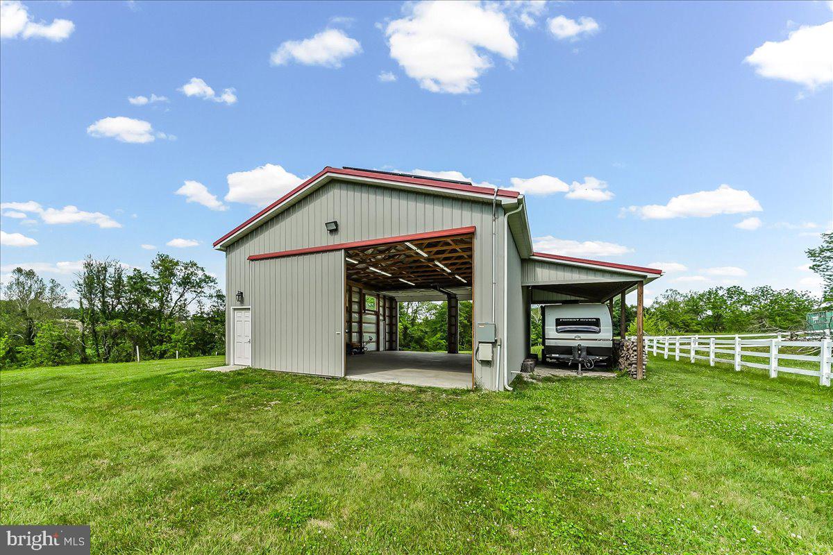 FAIR HILL - Residential