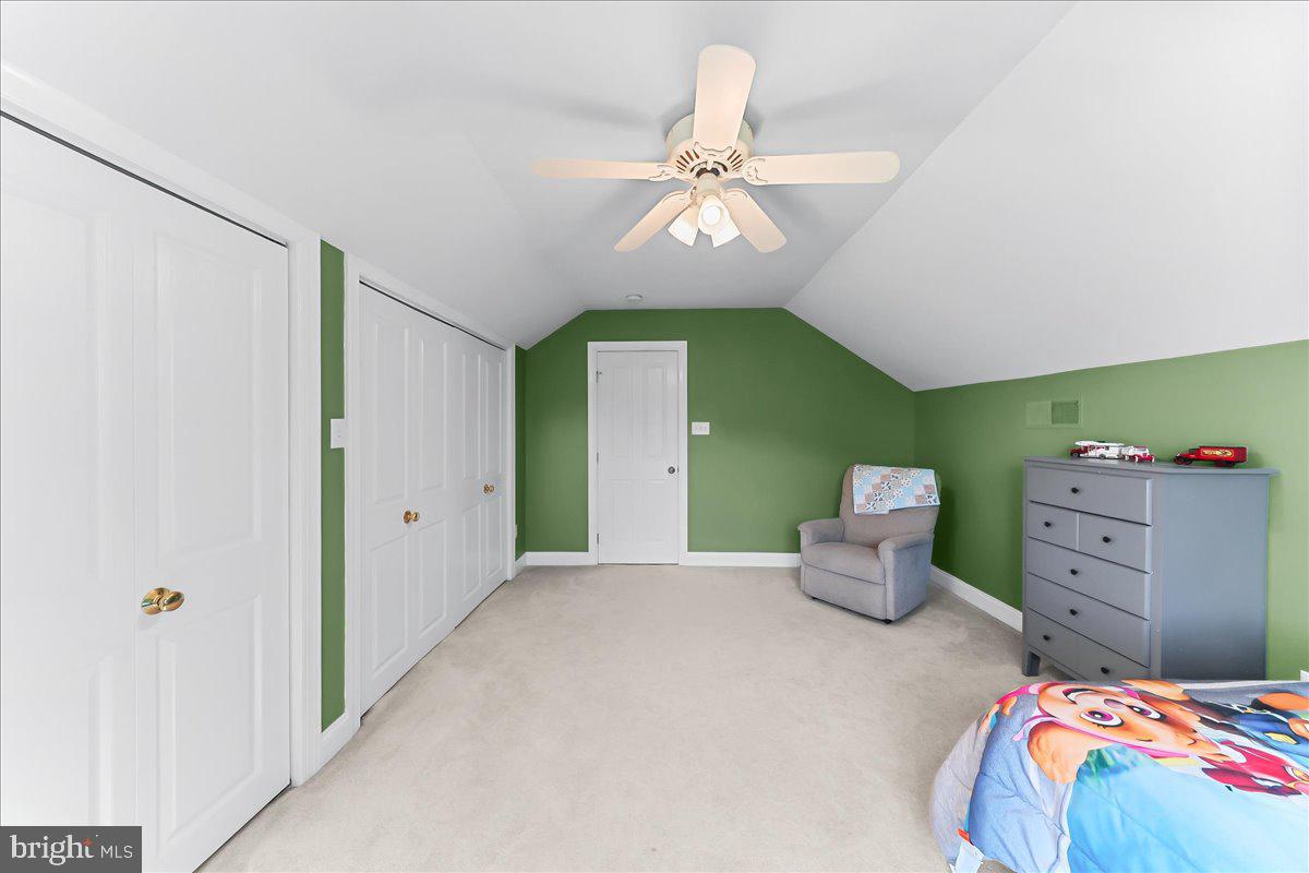 FAIR HILL - Residential