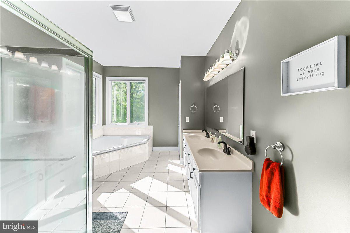 FAIR HILL - Residential