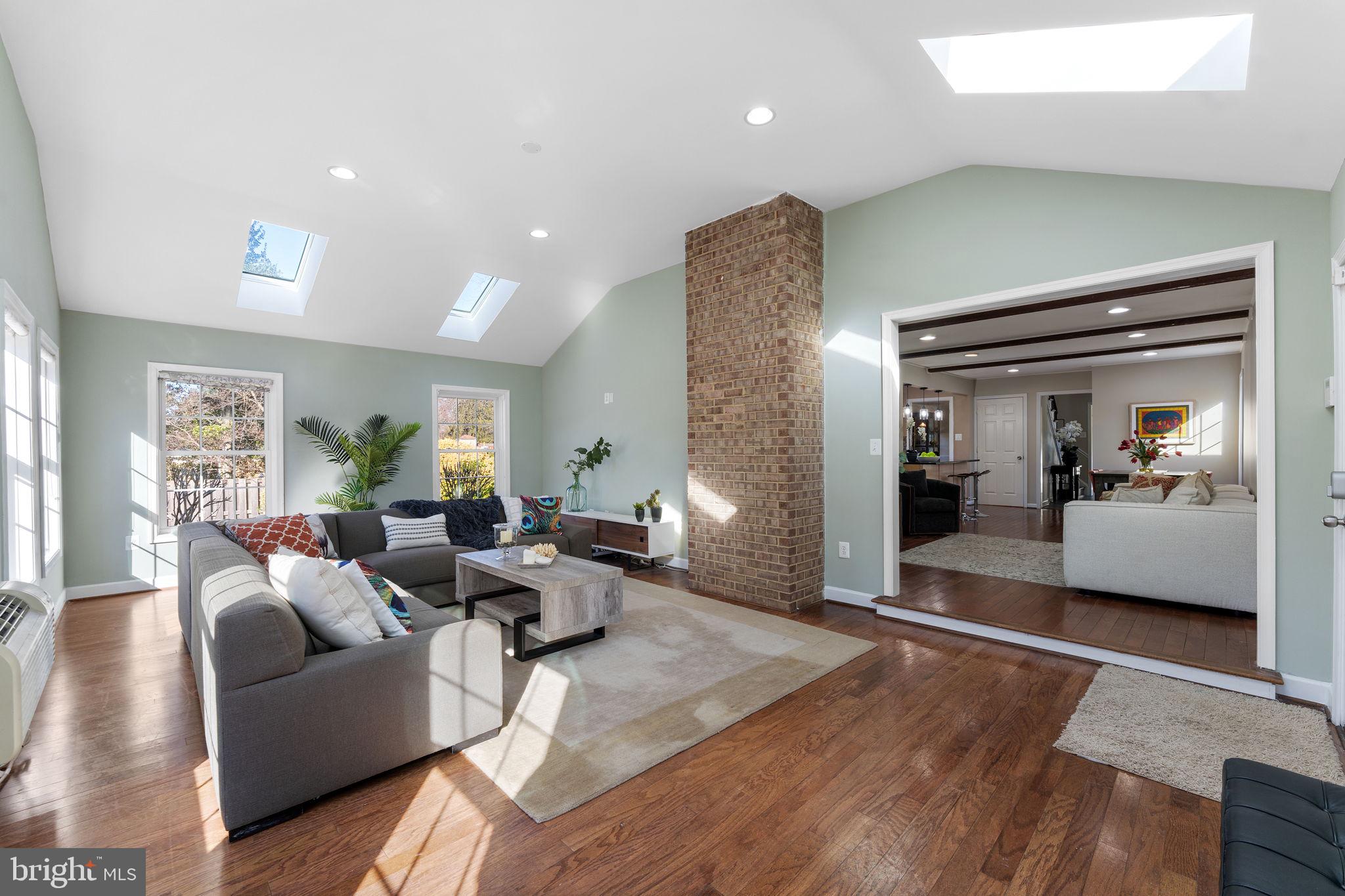 DOLLEY MADISON ESTATES - Residential