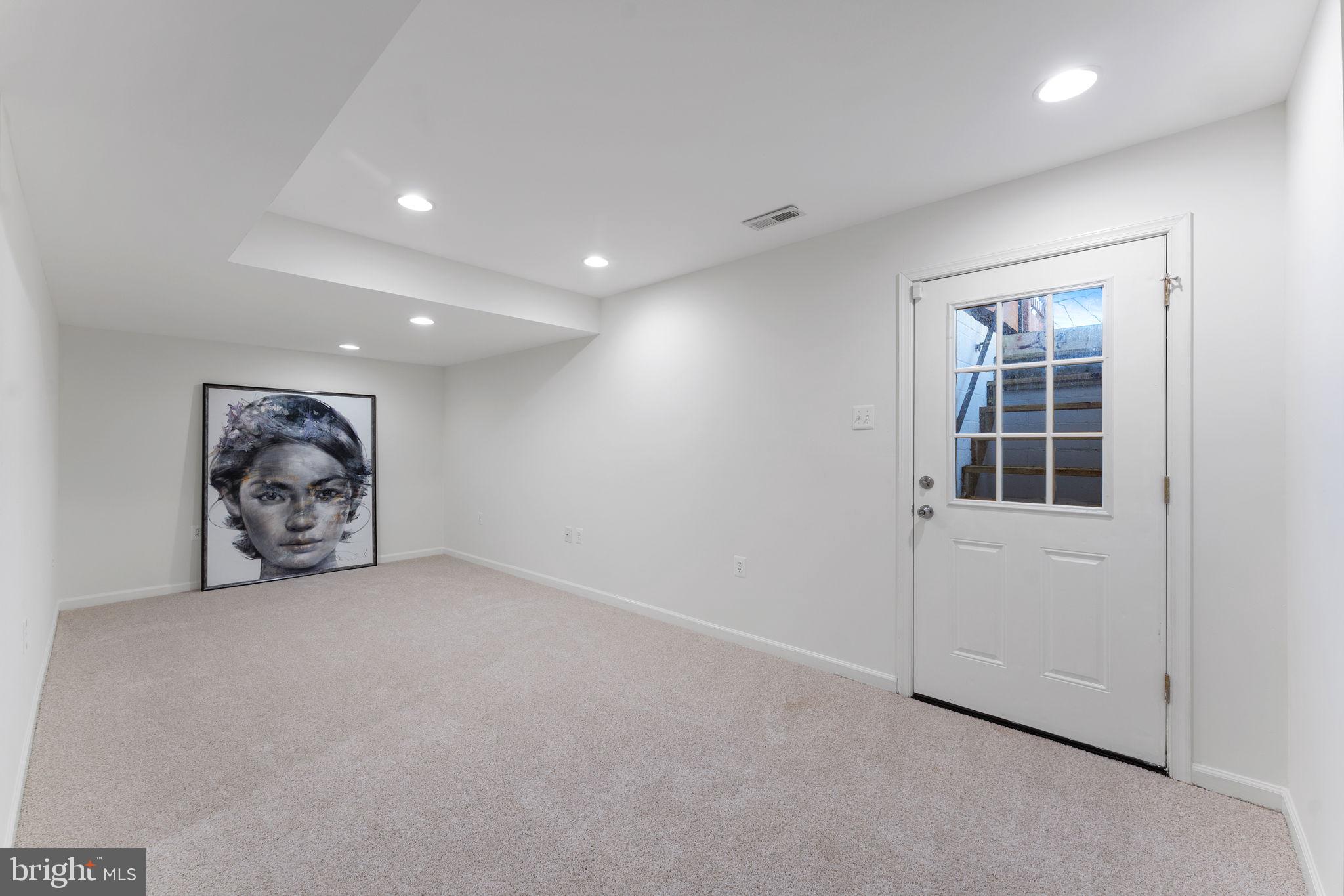 DOLLEY MADISON ESTATES - Residential