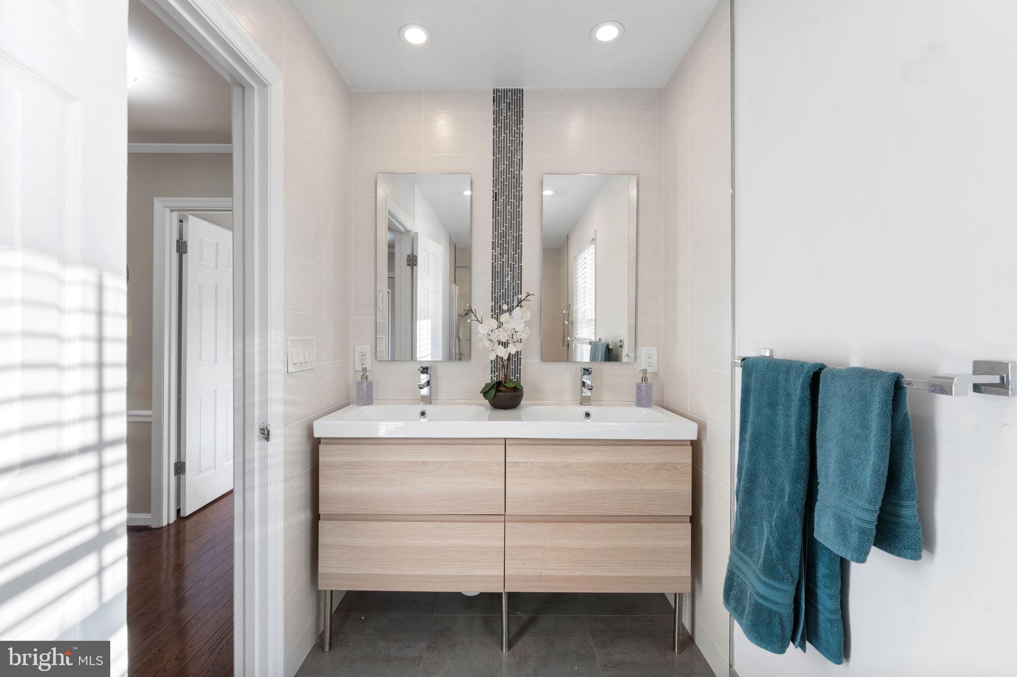 DOLLEY MADISON ESTATES - Residential