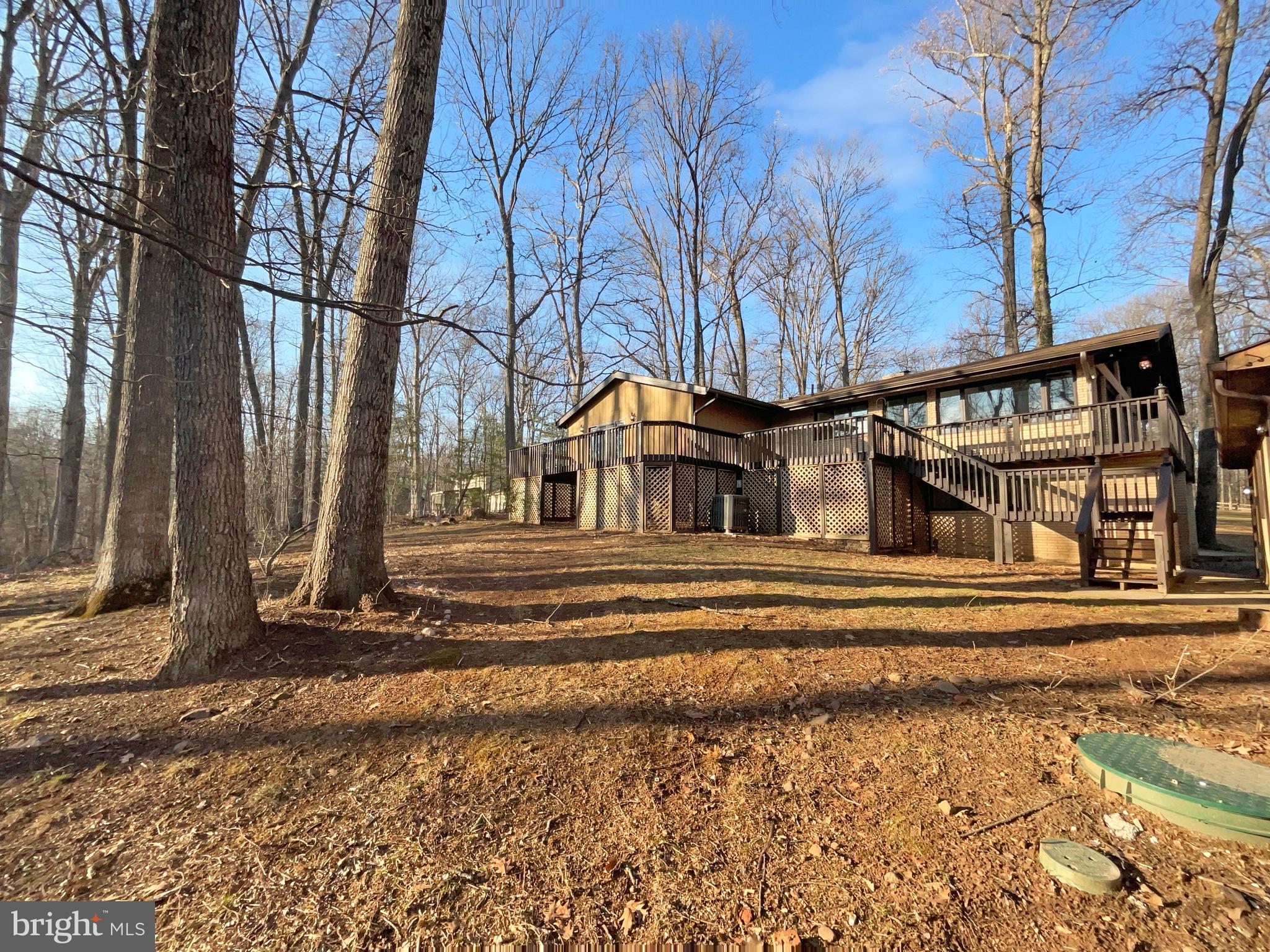 LAWNVALE ESTATES - Residential