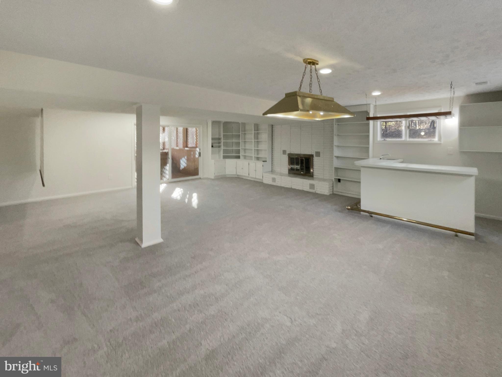 LAWNVALE ESTATES - Residential