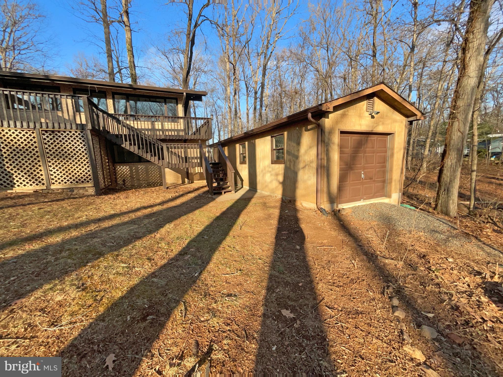 LAWNVALE ESTATES - Residential