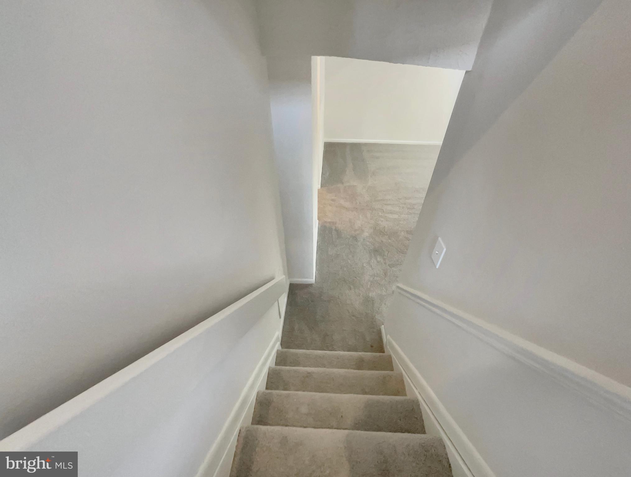 LAWNVALE ESTATES - Residential