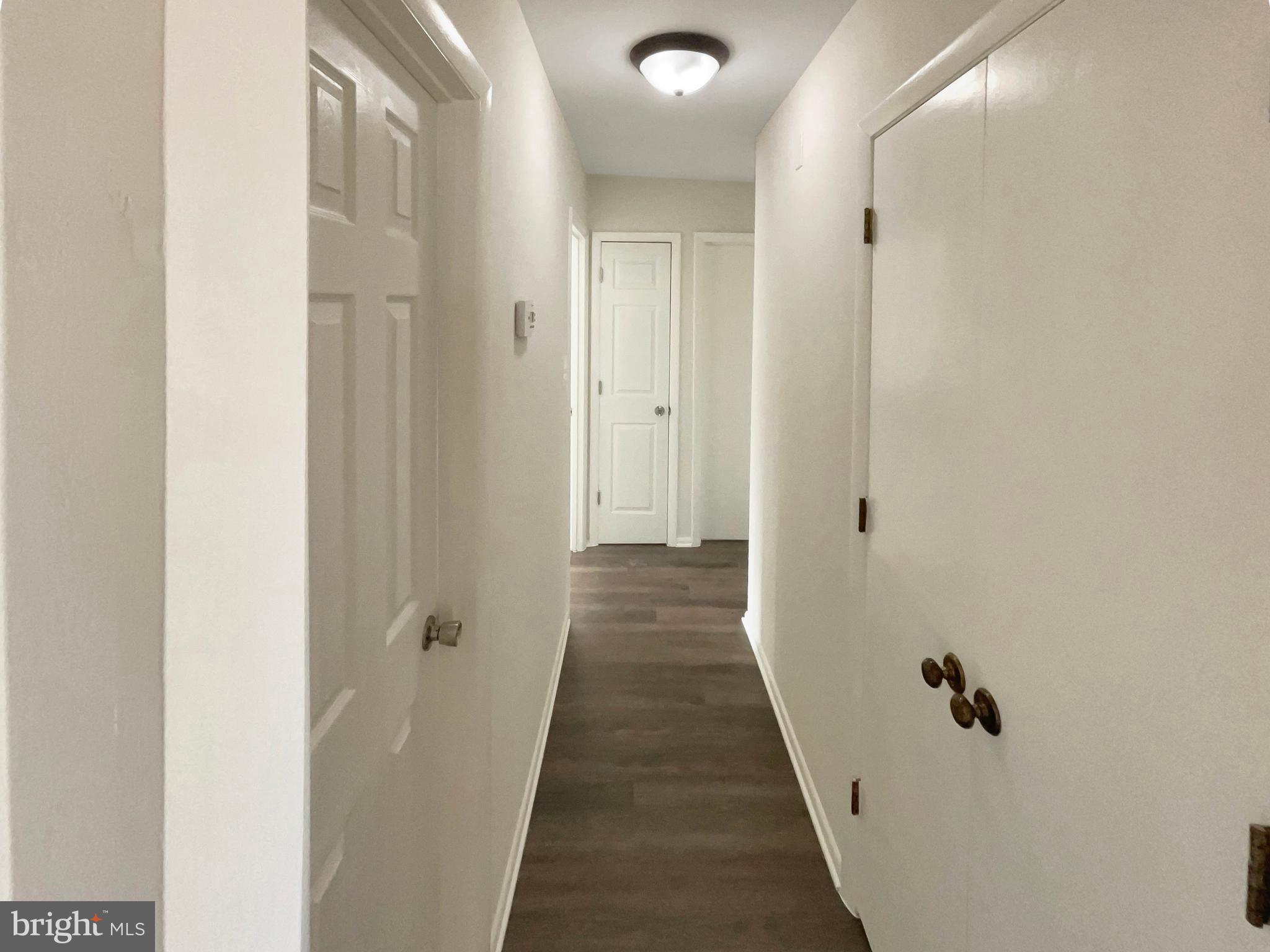 LAWNVALE ESTATES - Residential