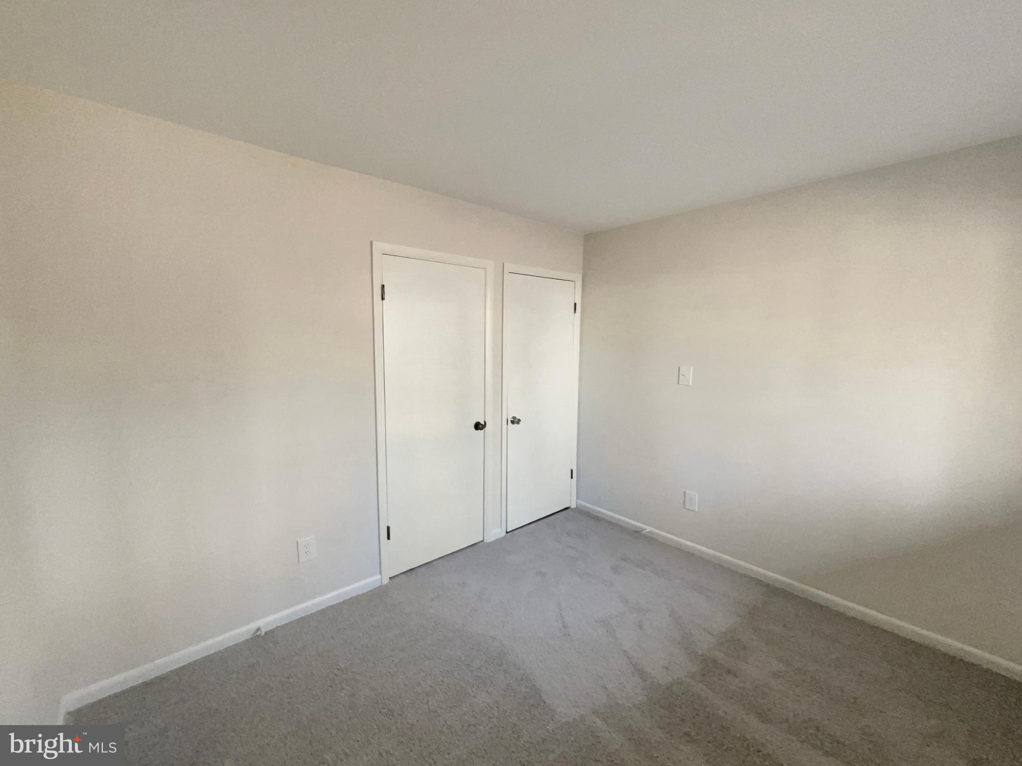 LAWNVALE ESTATES - Residential