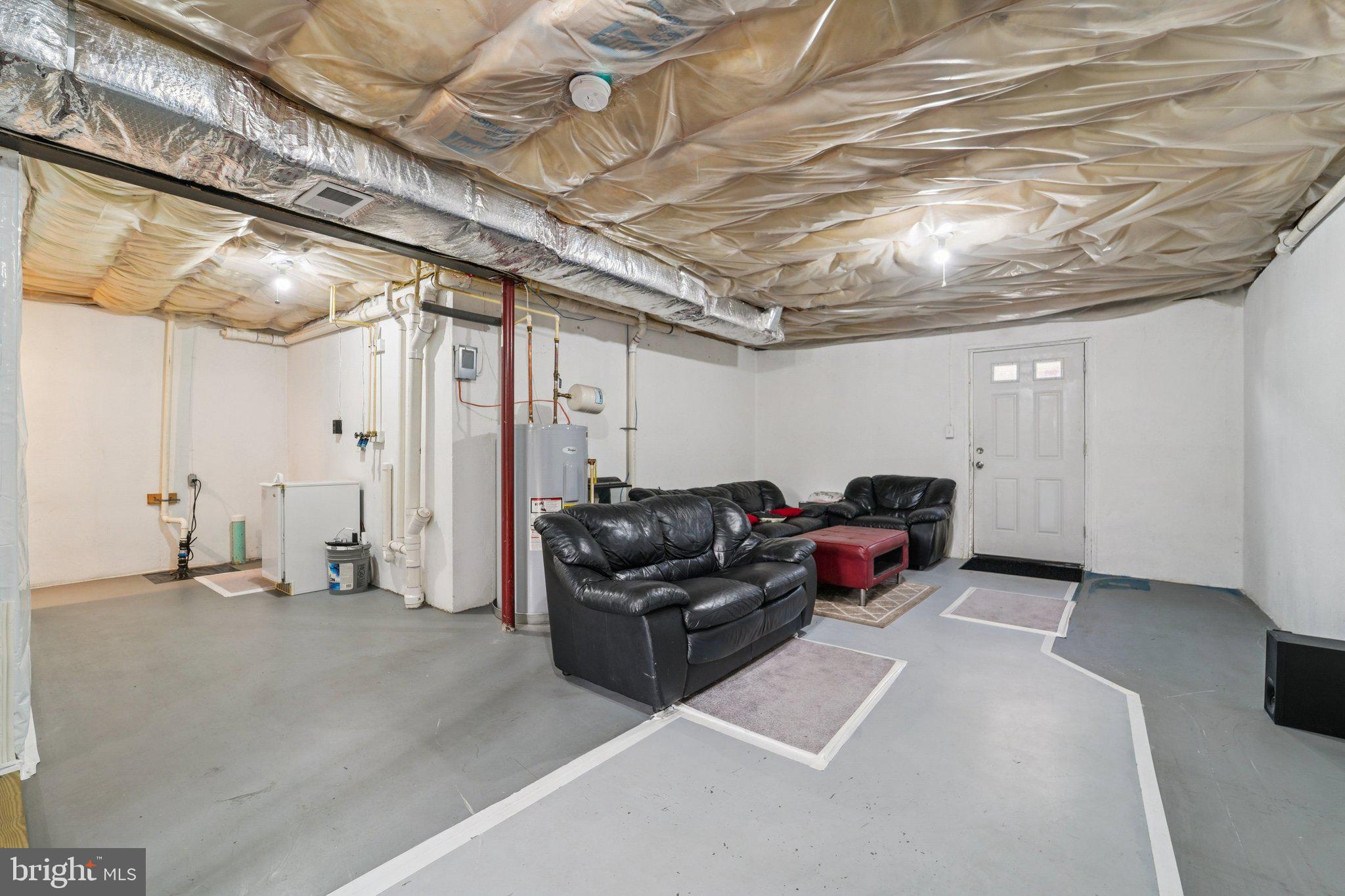 BLUE RIDGE MANOR - Residential