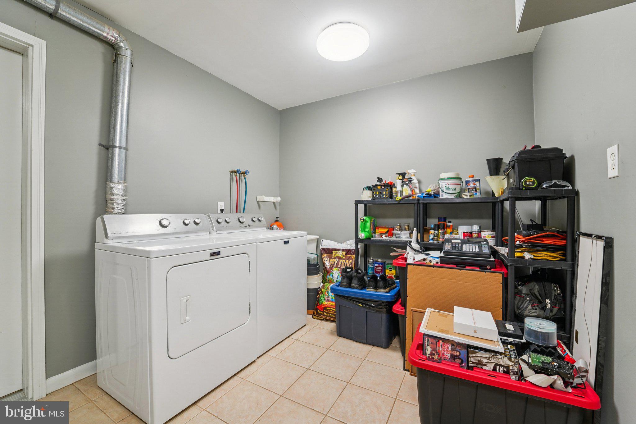 BLUE RIDGE MANOR - Residential