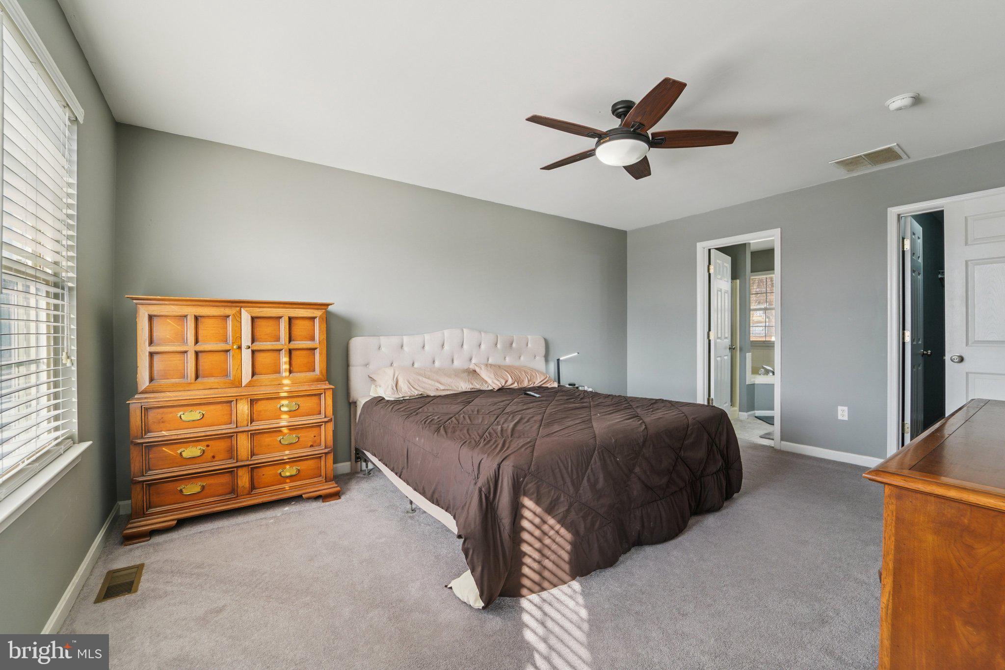 BLUE RIDGE MANOR - Residential