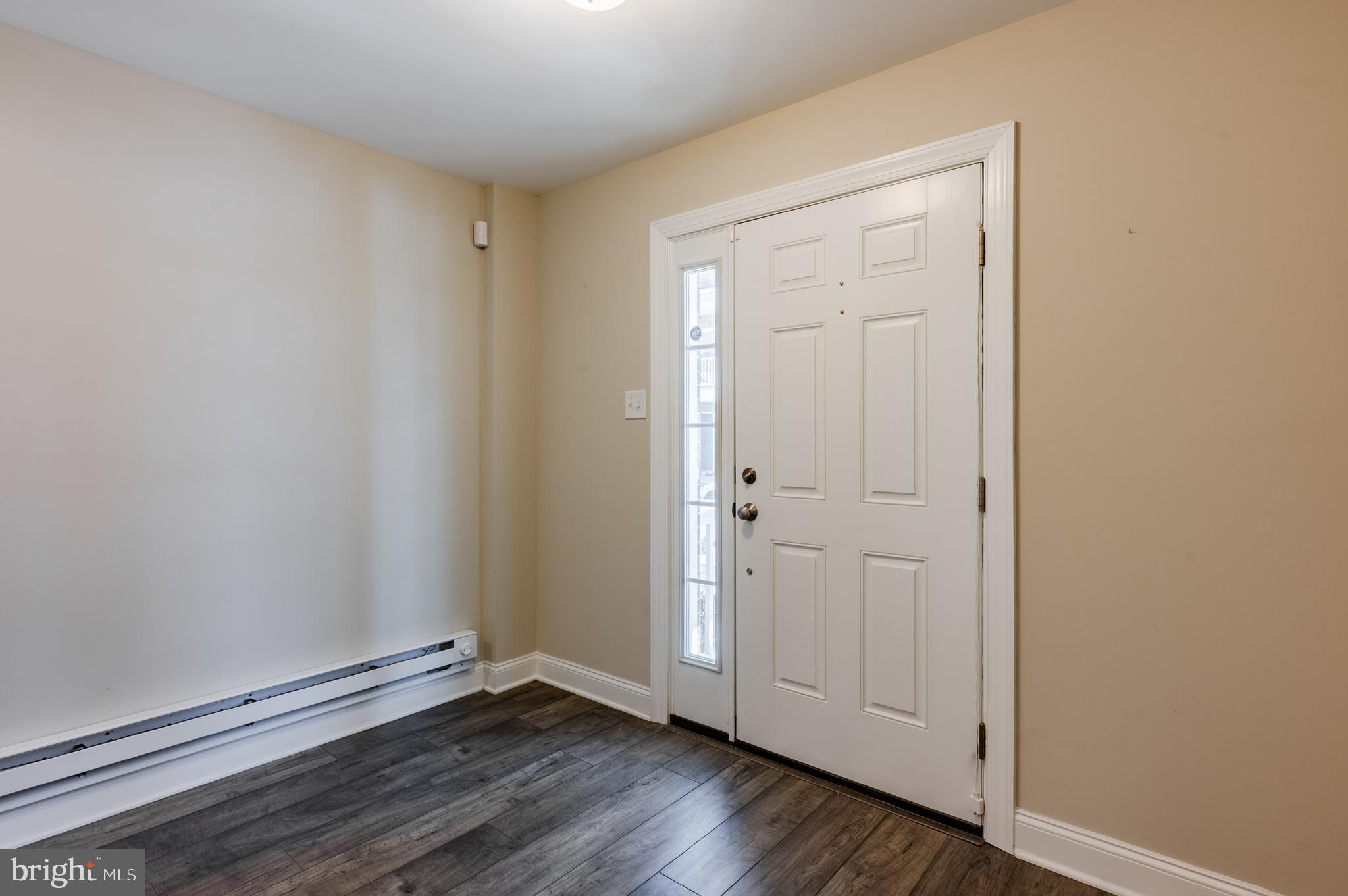 PENN SQ - Residential