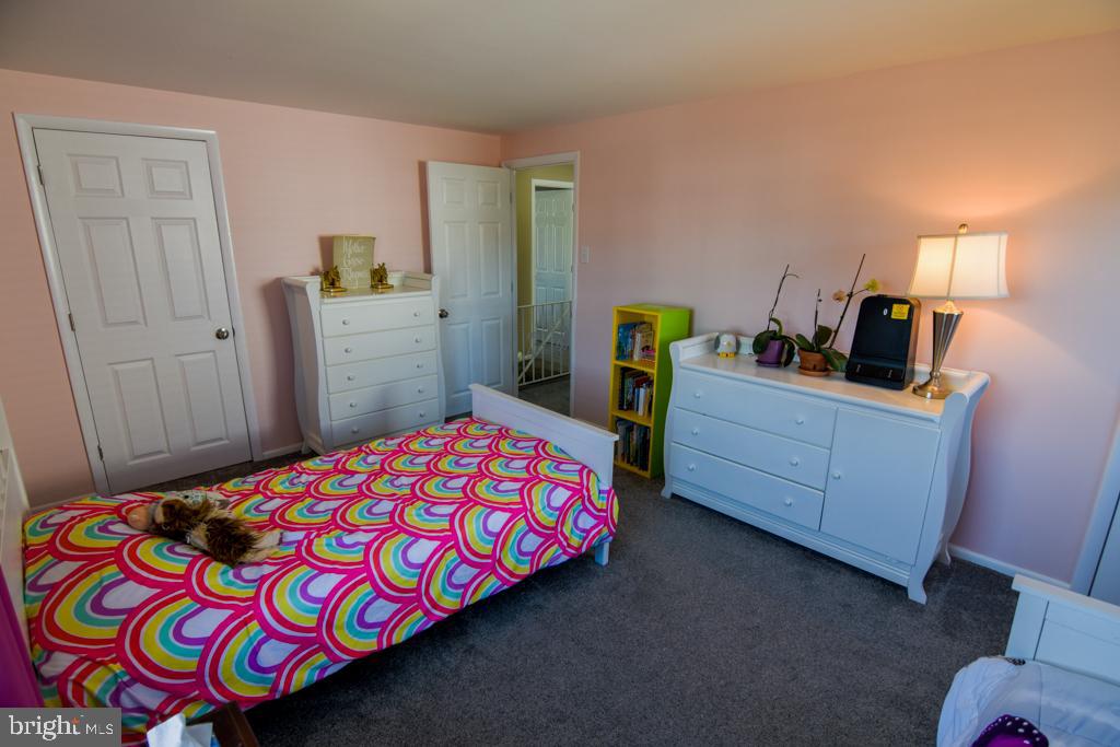 SOMERTON - Residential