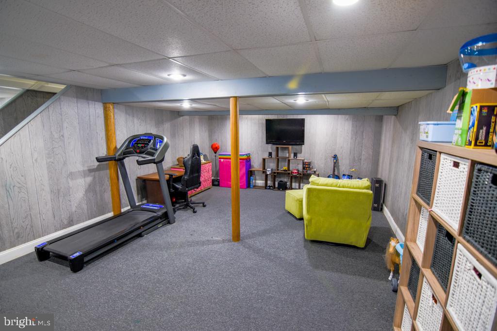 SOMERTON - Residential