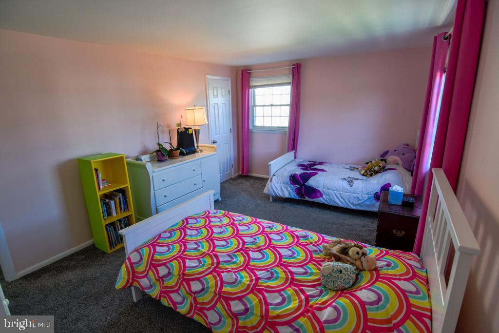 SOMERTON - Residential