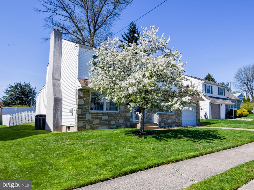 SOMERTON - Residential