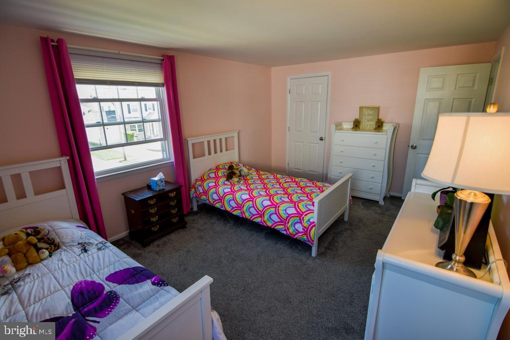 SOMERTON - Residential