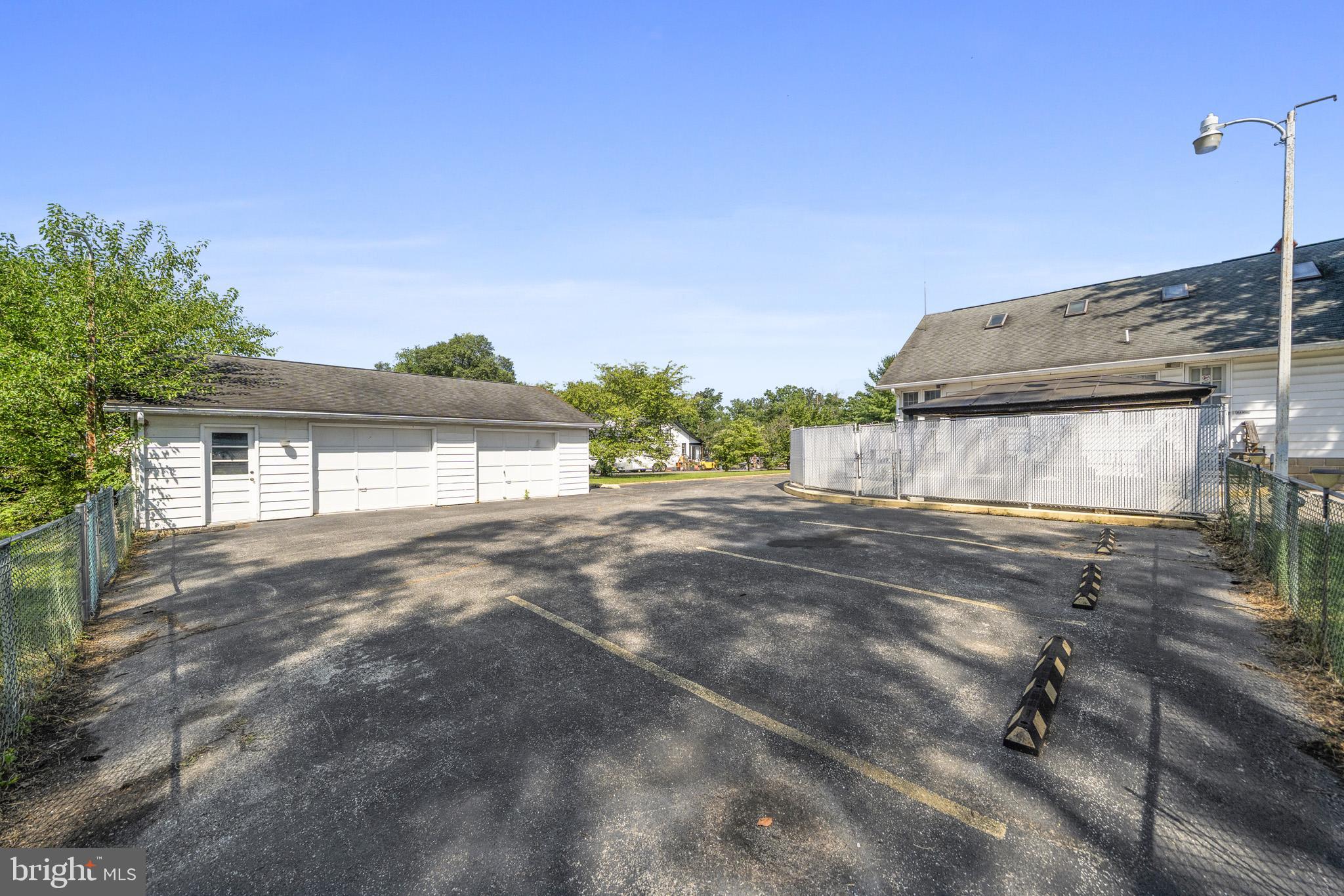 956 FAIRFIELD ROAD