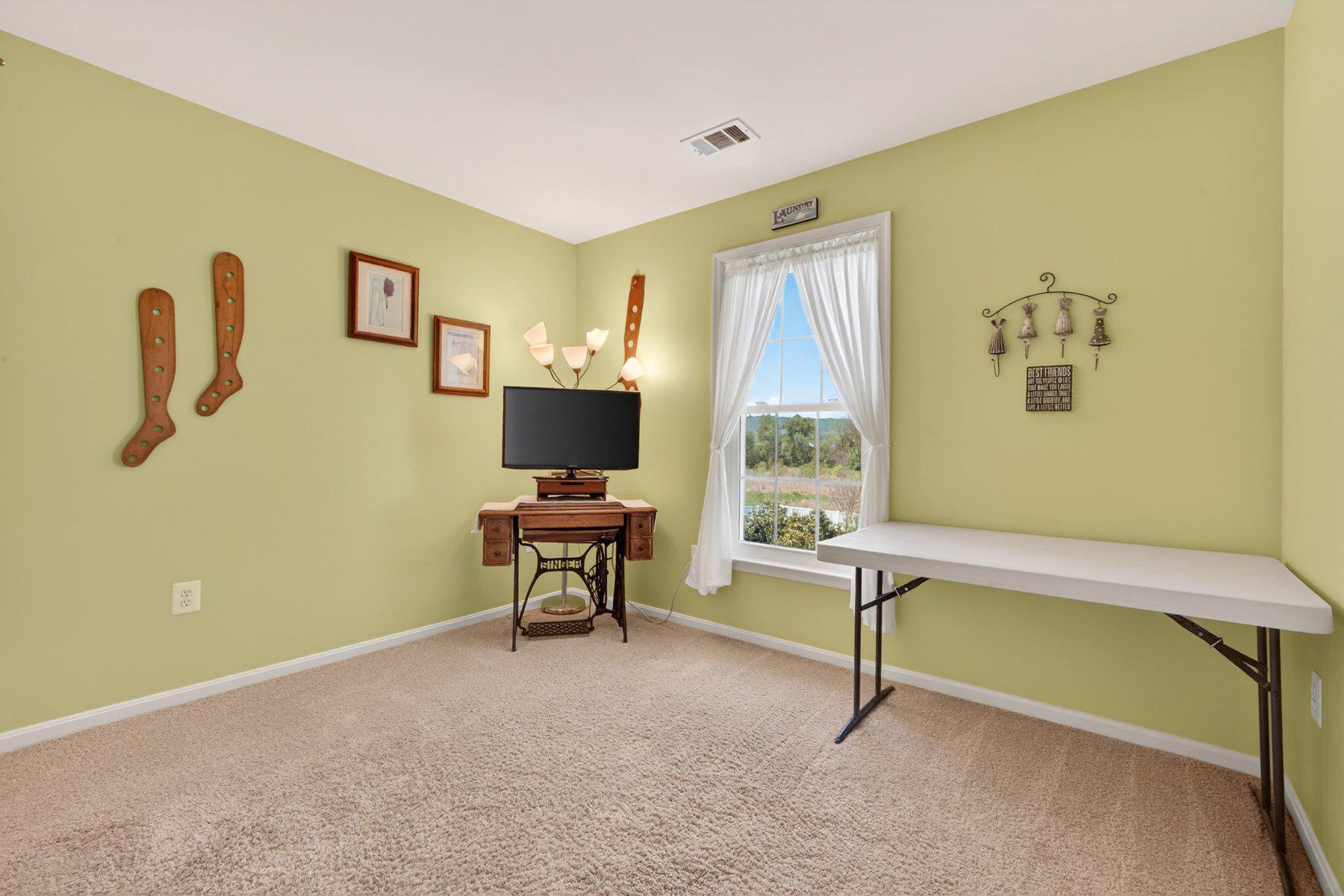 GREEN HILL MANOR - Residential