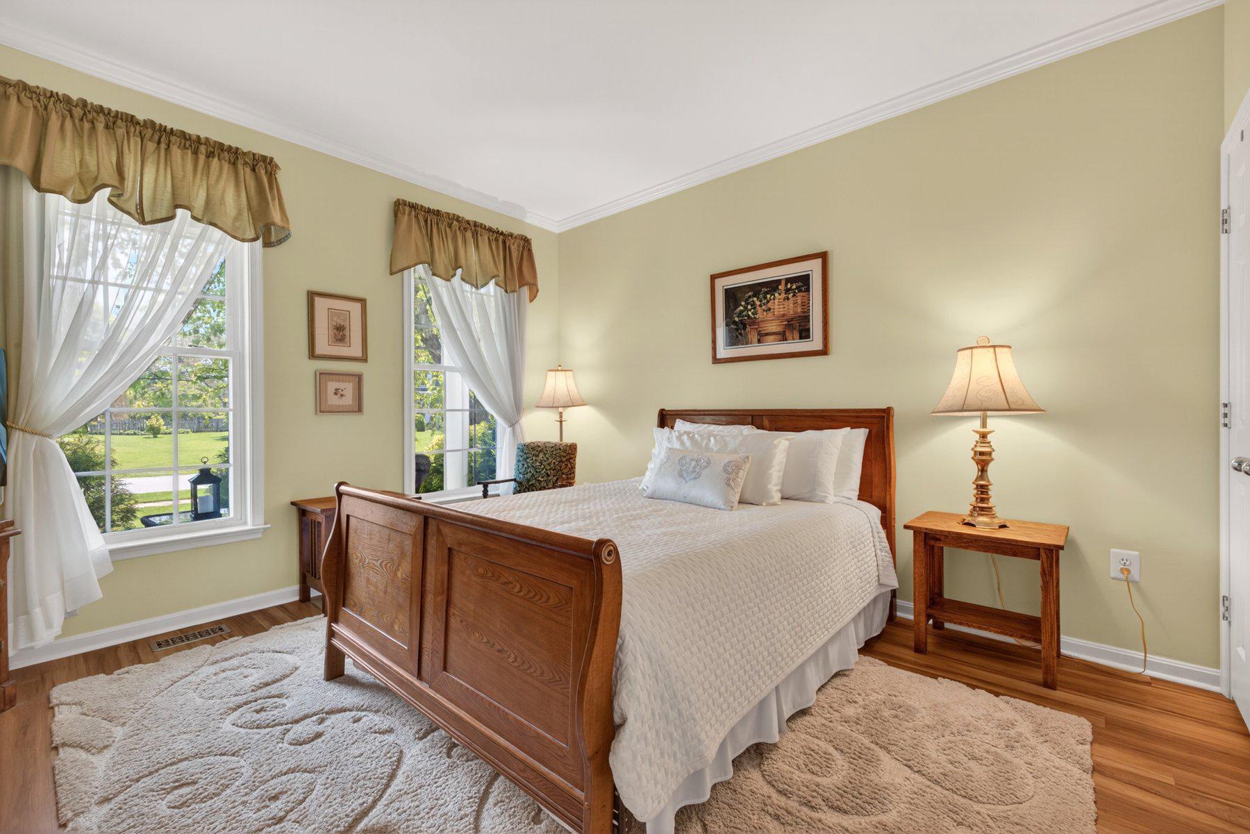 GREEN HILL MANOR - Residential