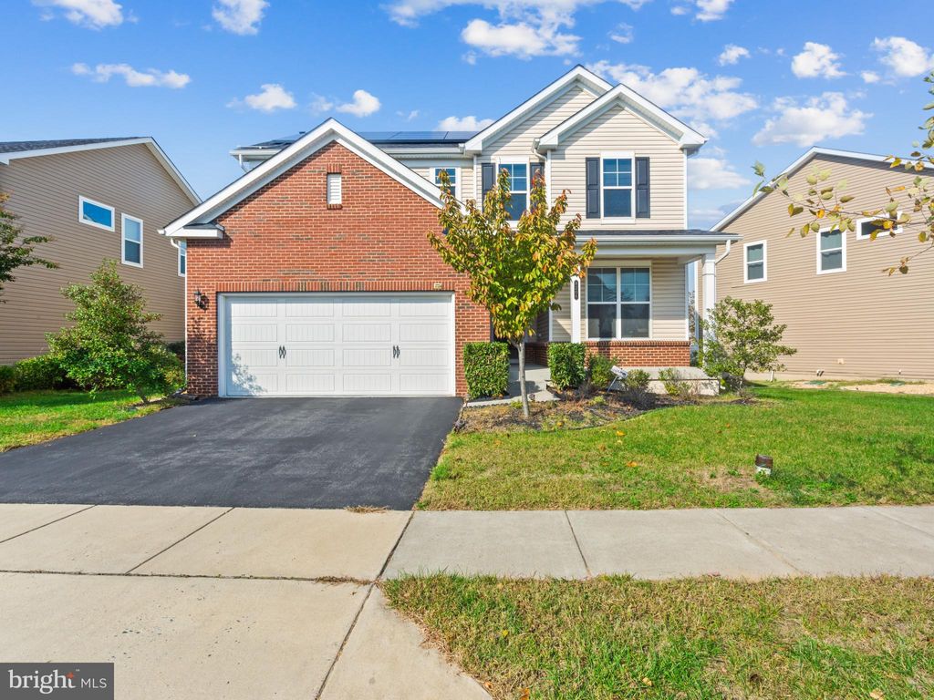 Photo of 8206 Meadowood Drive, HANOVER, MD 21076 (MLS # MDAA2129098)