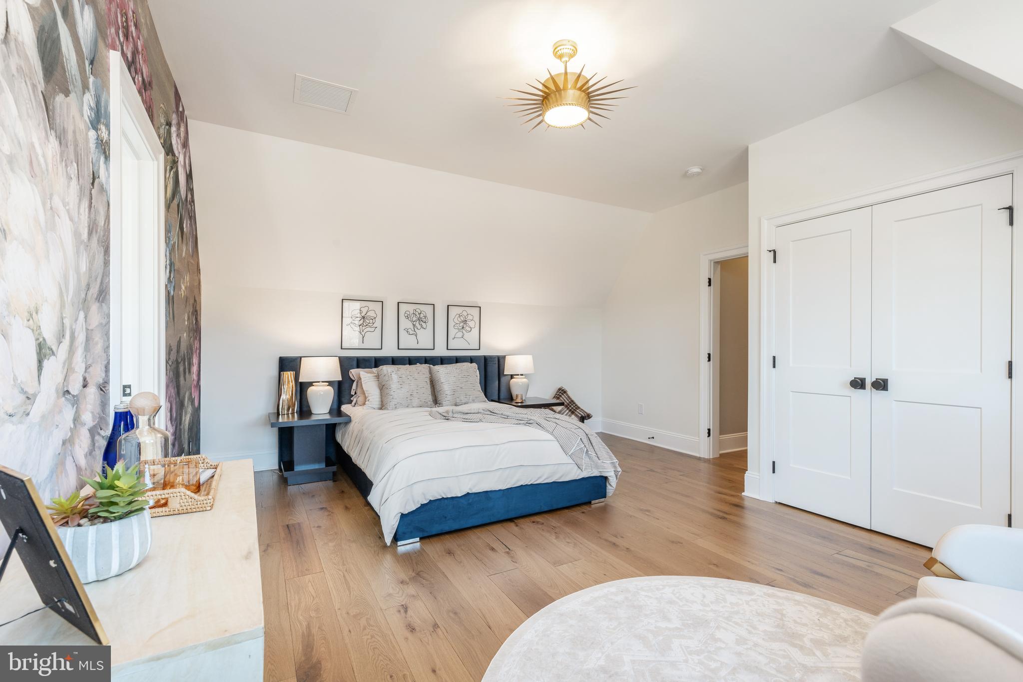 NORTH WAYNE - Residential