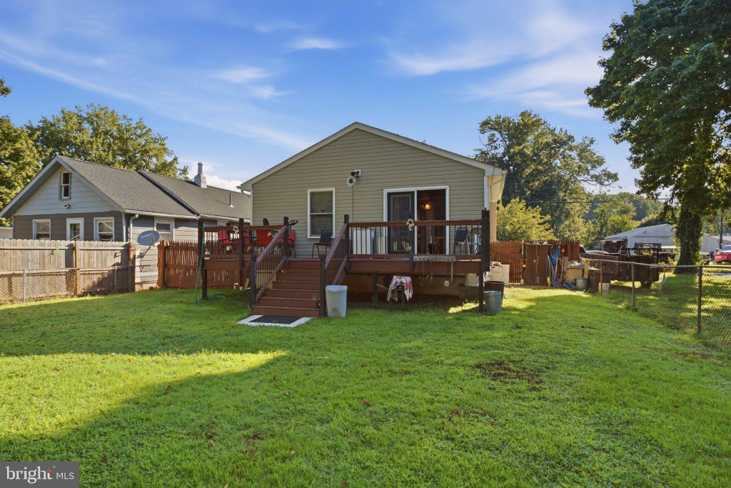Photo of GIBBSTOWN, NJ 08027 (MLS # NJGL2078454)
