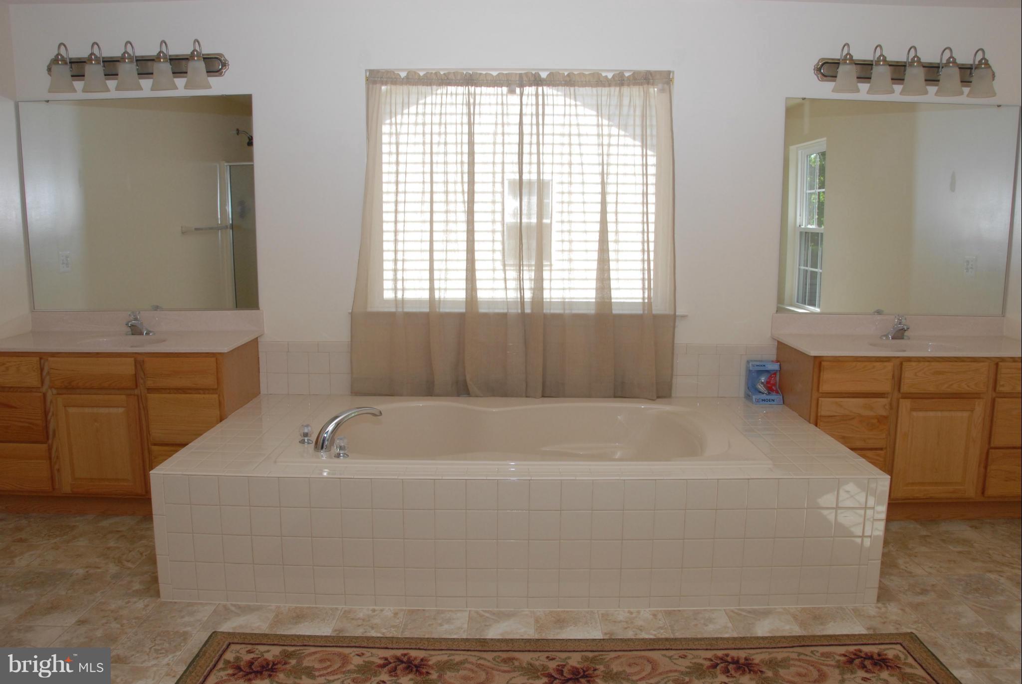 PEMBROOKE - Residential Lease