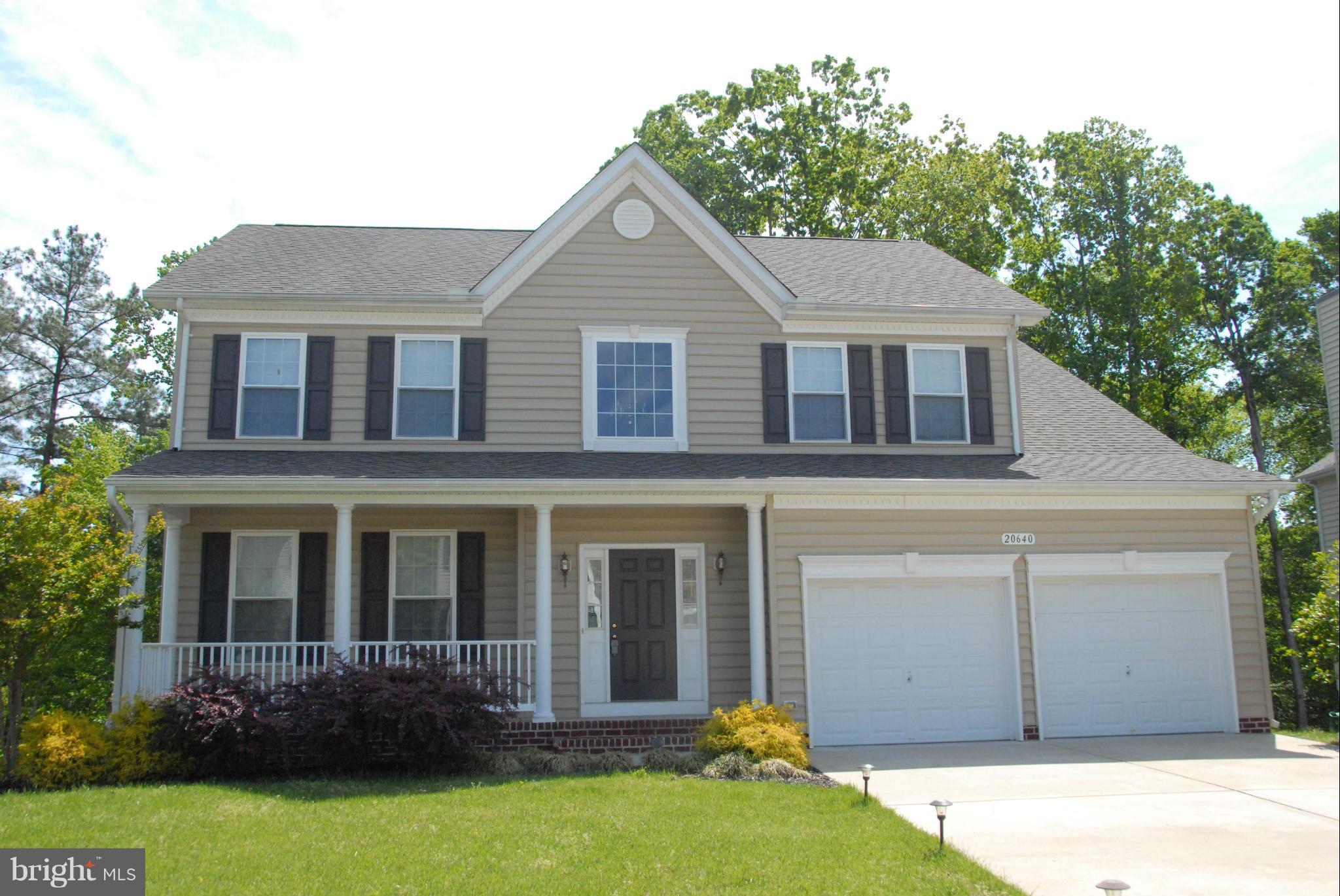 PEMBROOKE - Residential Lease