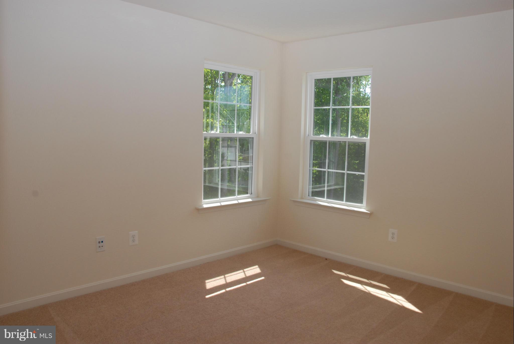 PEMBROOKE - Residential Lease