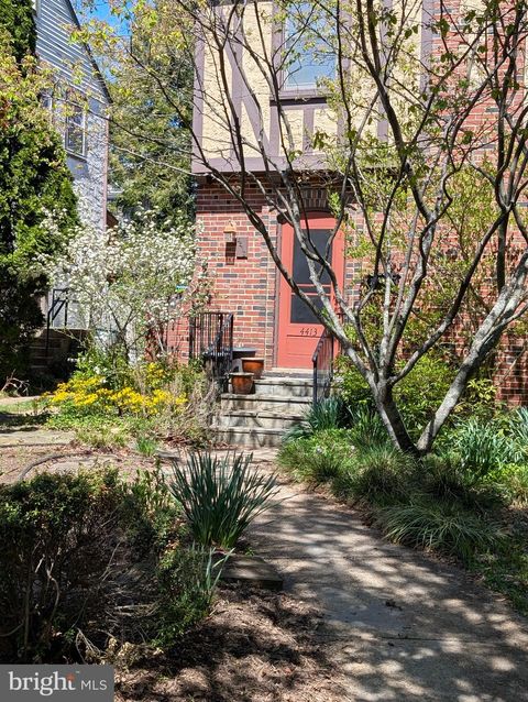 Photo of 4413 Ridge Street, CHEVY CHASE, MD 20815 (MLS # MDMC2227054)