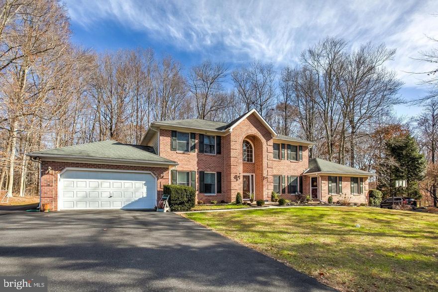 COMING SOON! 5 BED 4.5 BATH COLONIAL IN CEDARDAY! MORE INFO TO FOLLOW!