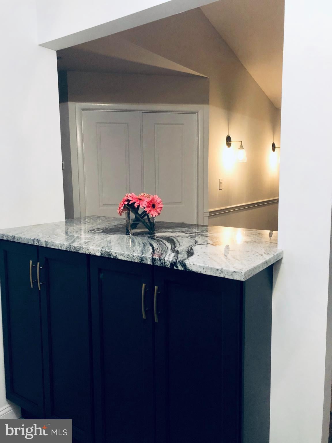 301 TRINITY COURT 10