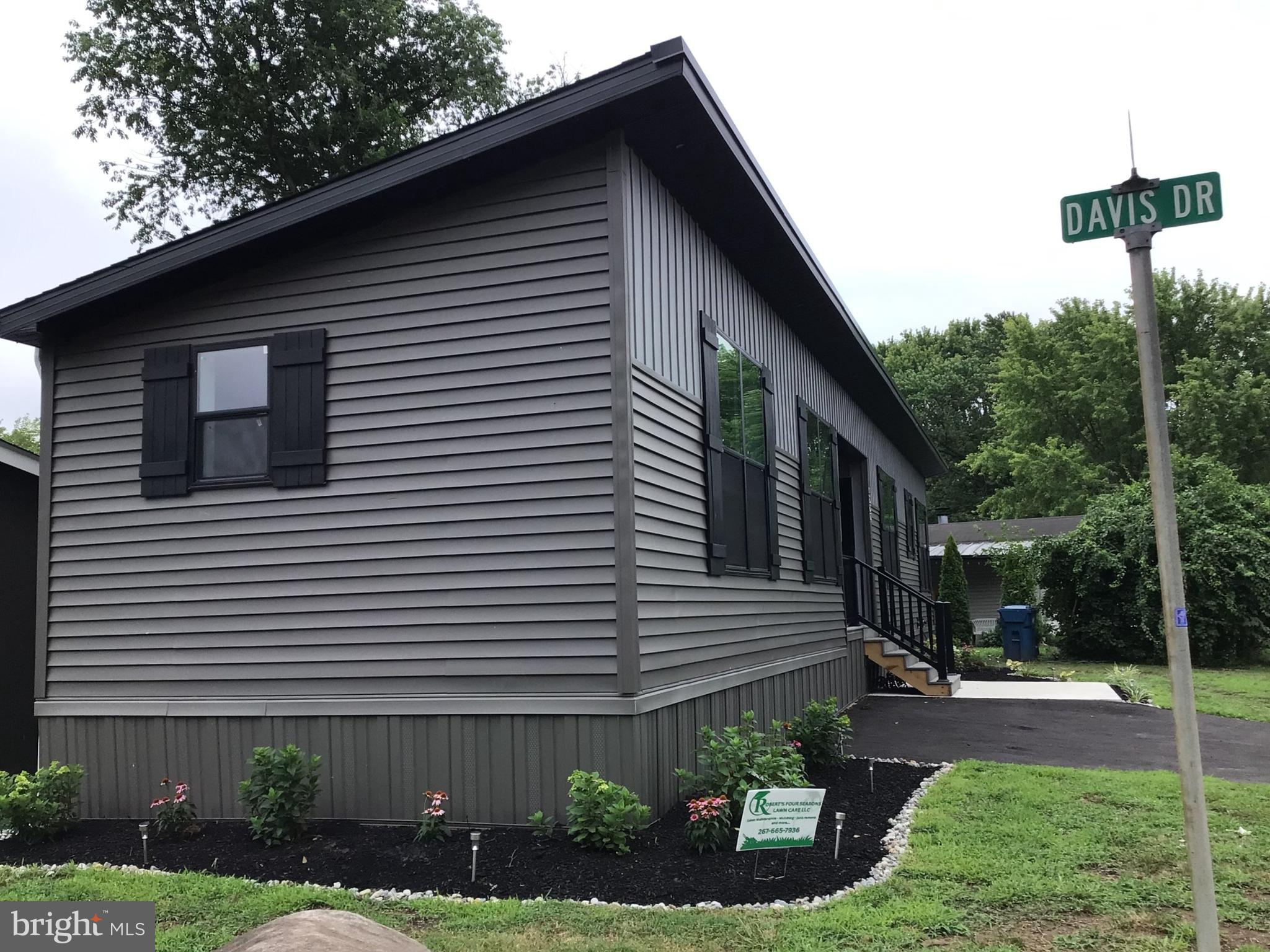 4222 DARBY DRIVE