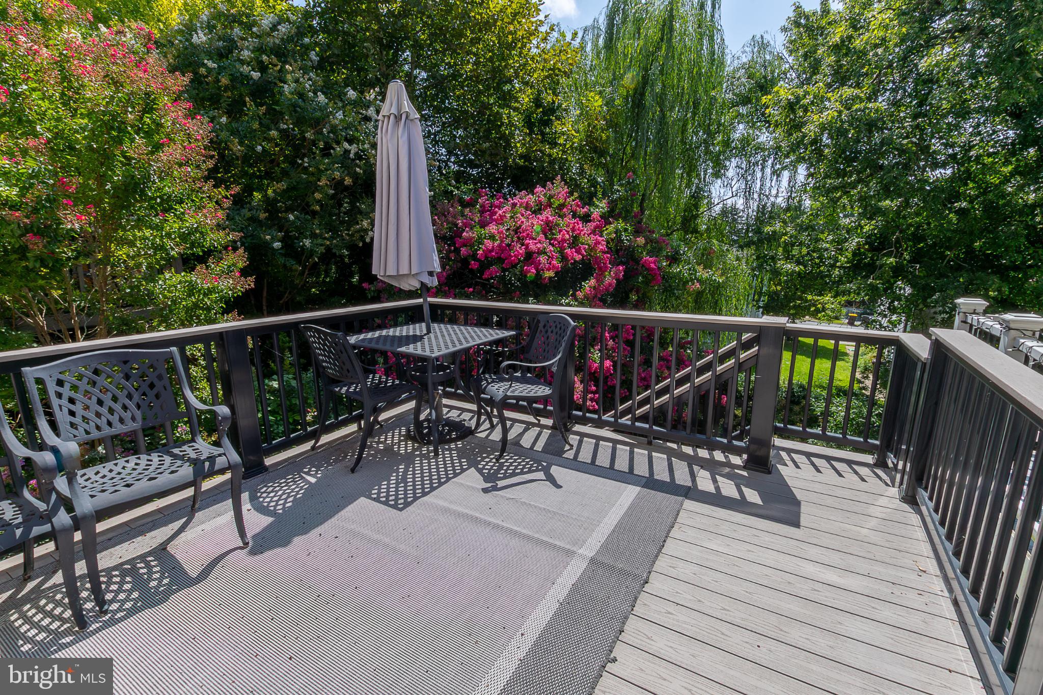 KING MANOR - Residential