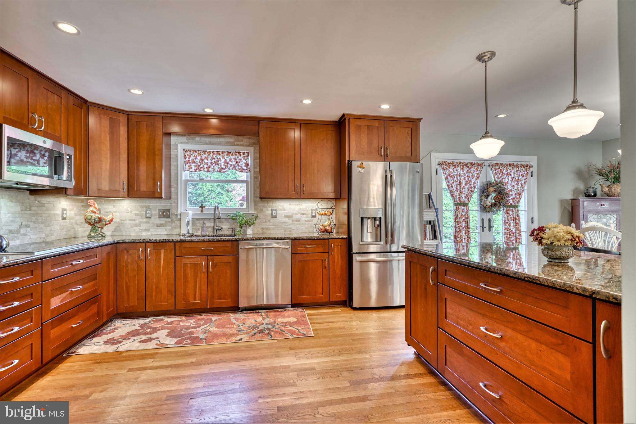 MINE BANK - Residential