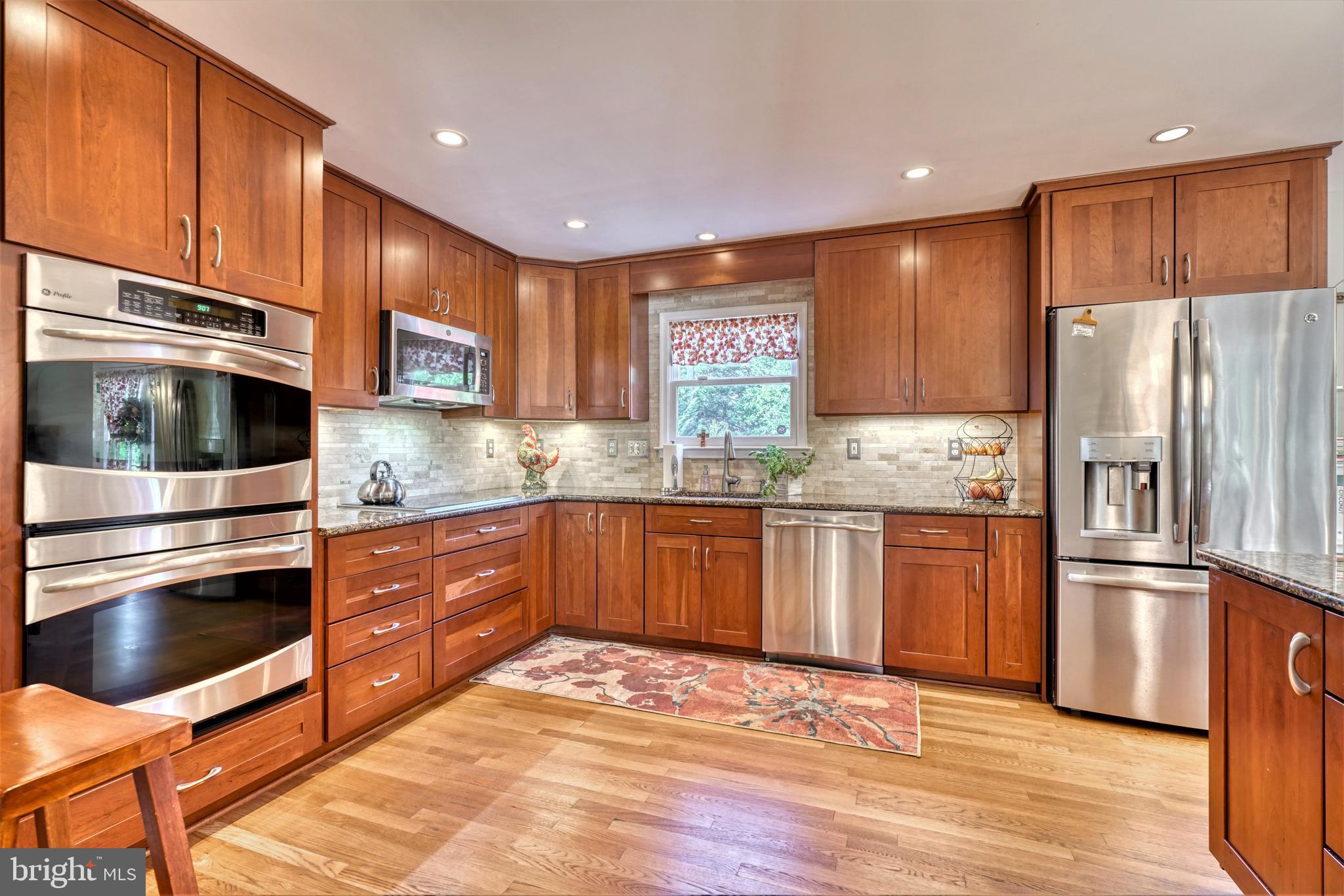 MINE BANK - Residential