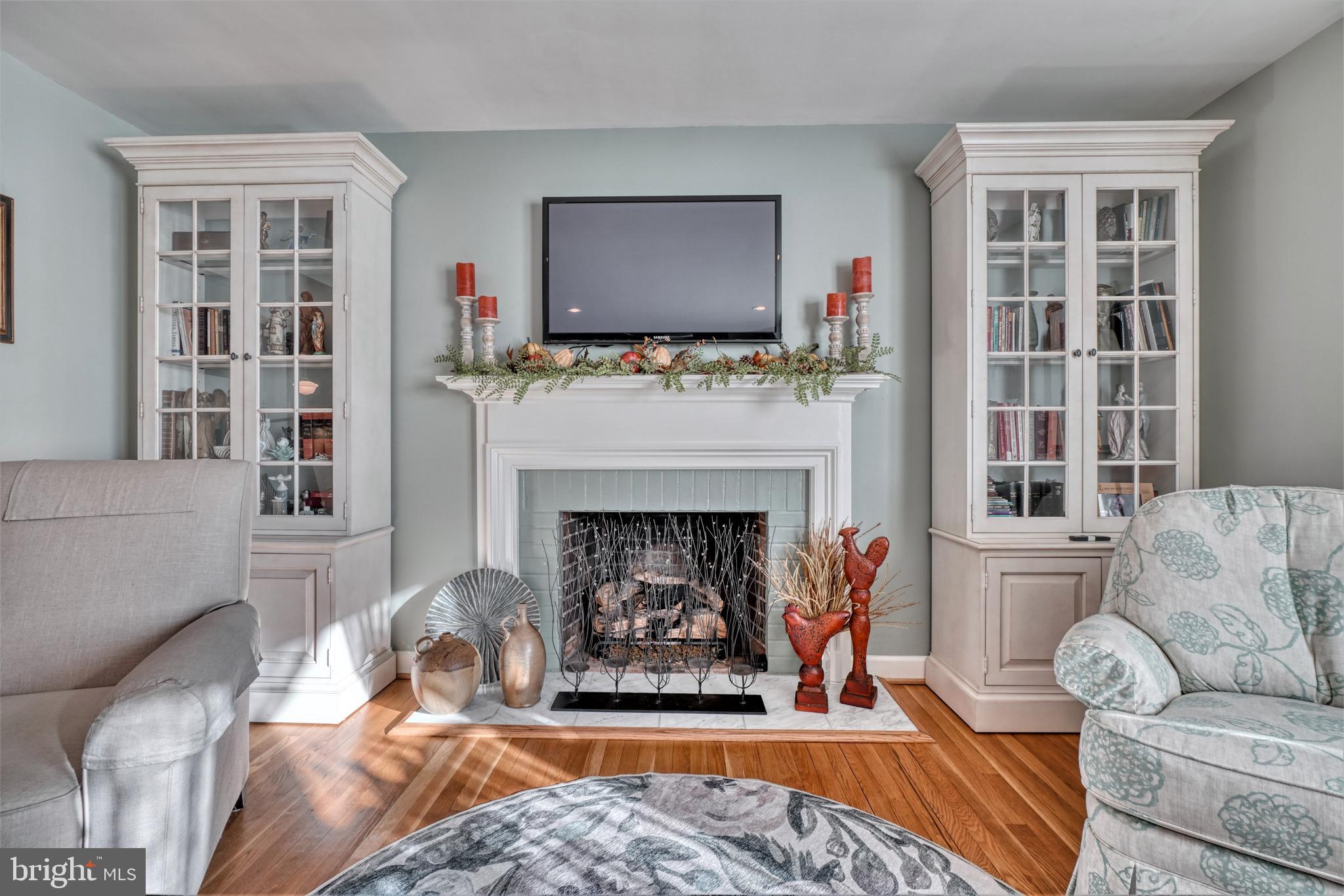 MINE BANK - Residential