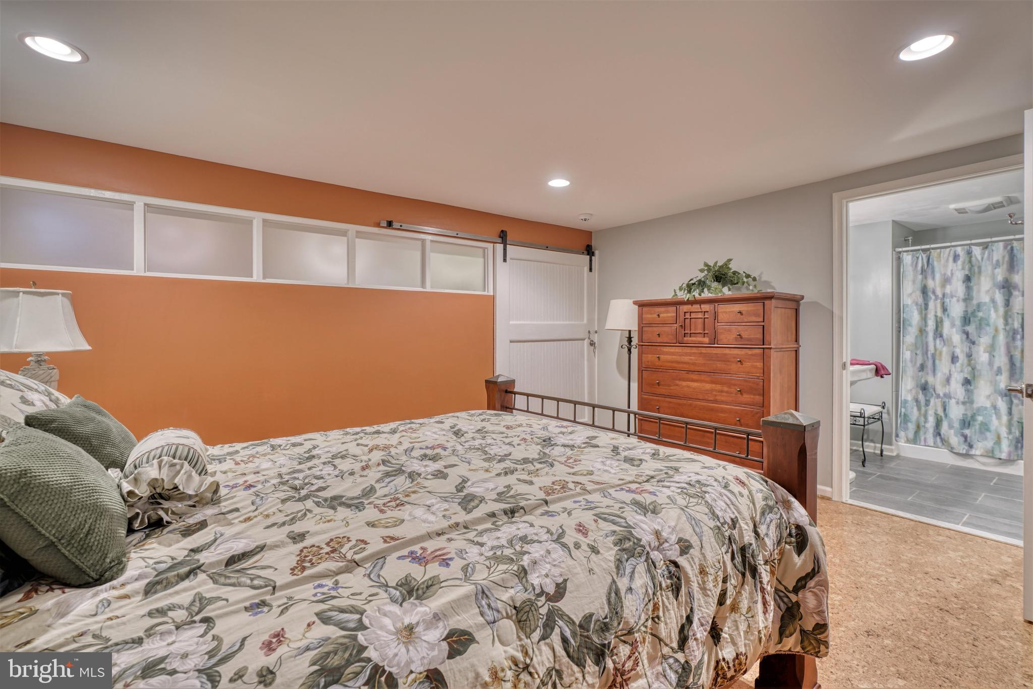 MINE BANK - Residential