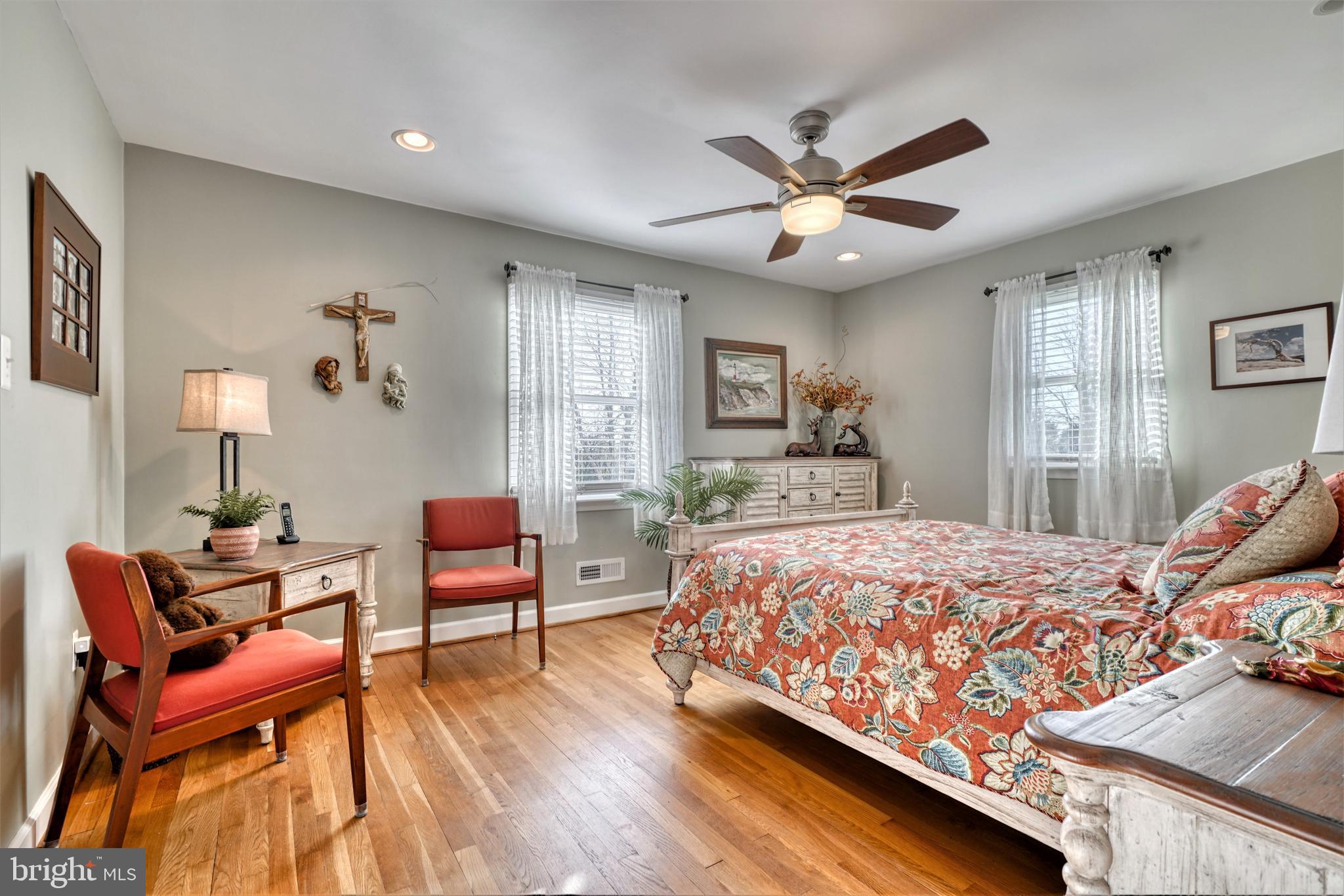 MINE BANK - Residential