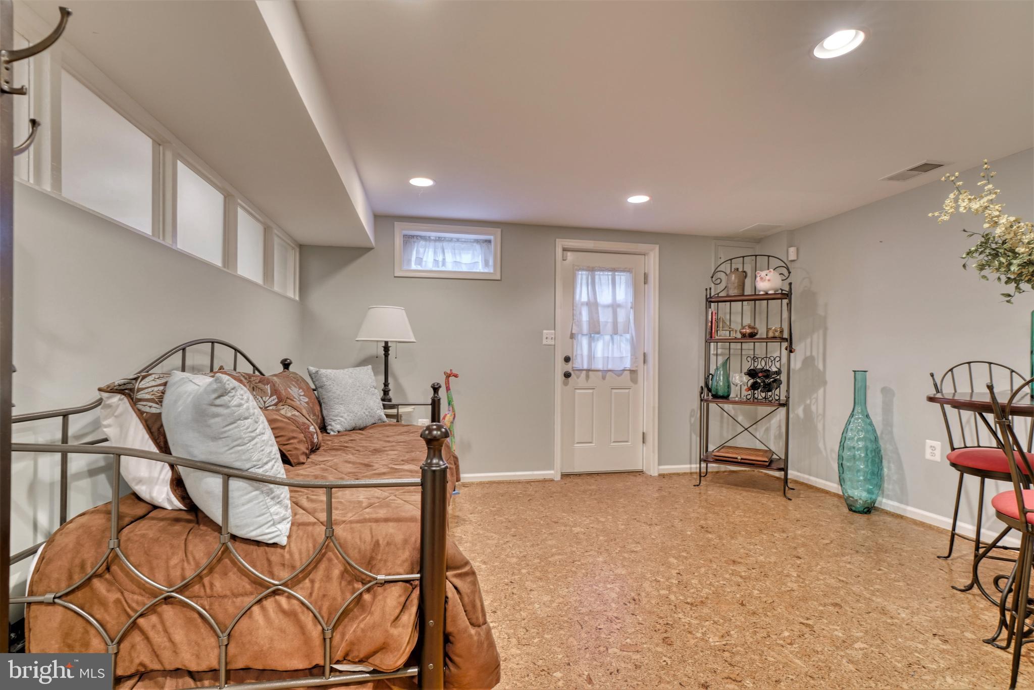 MINE BANK - Residential