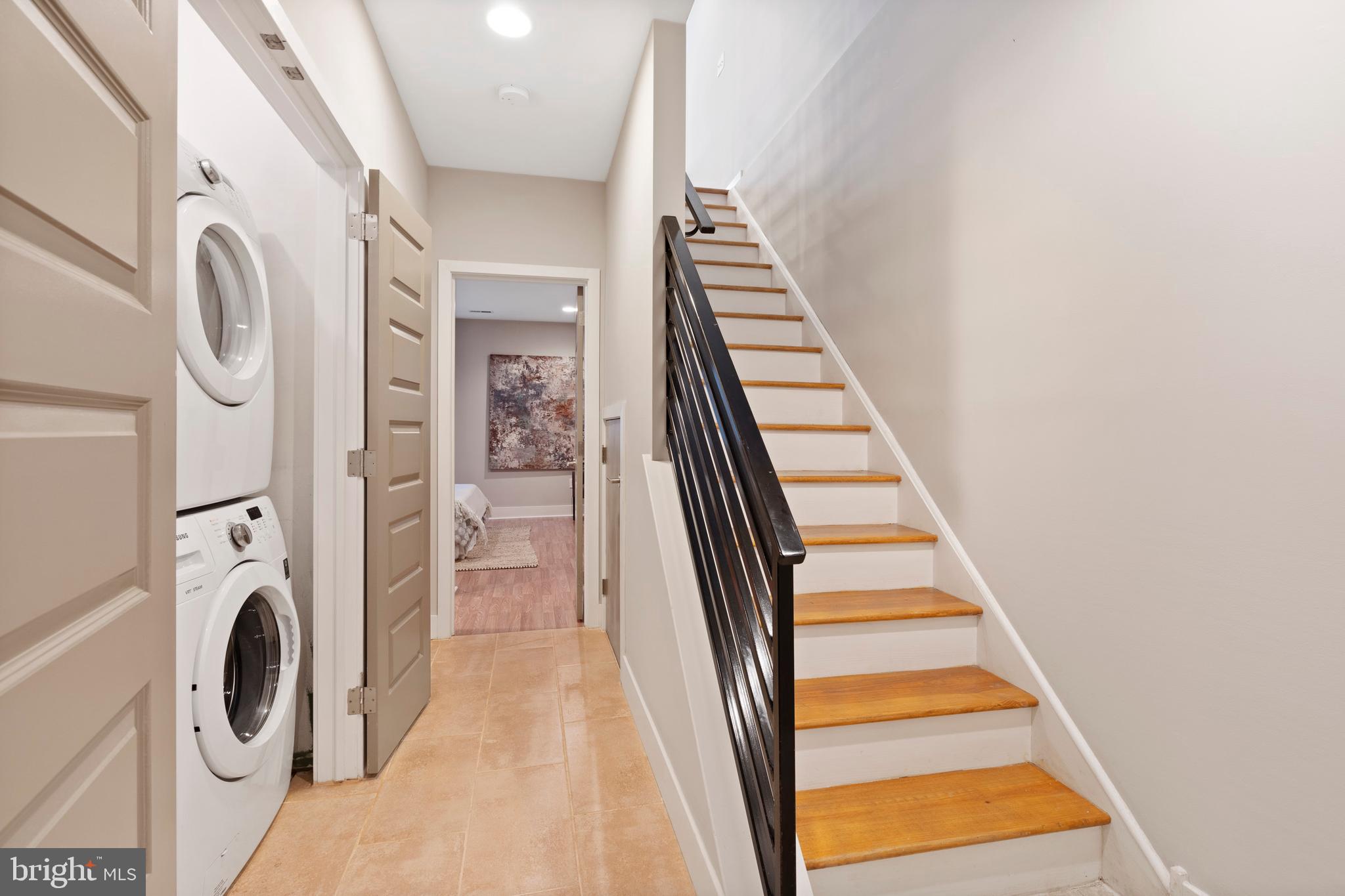 FRANCISVILLE - Residential