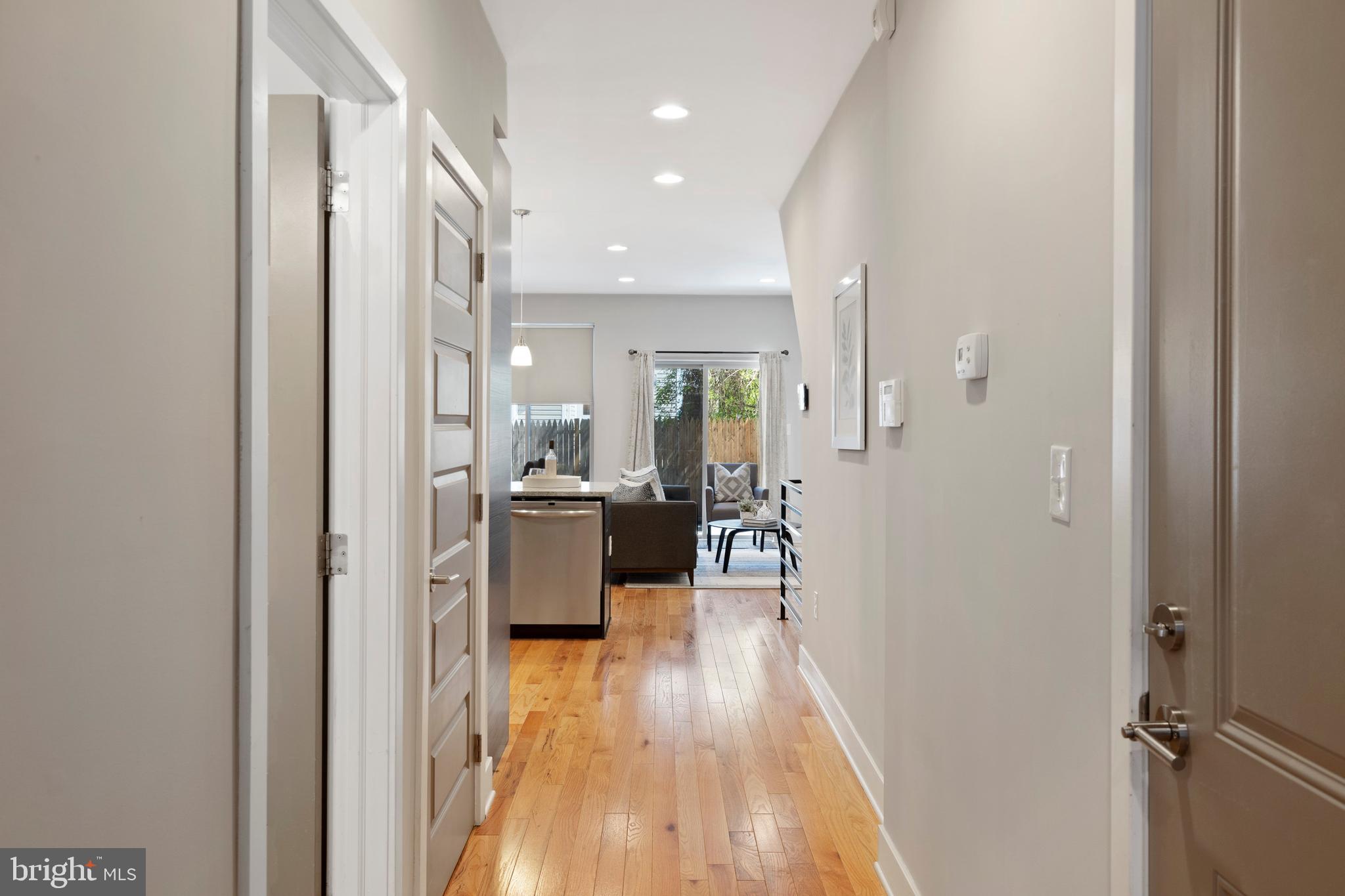 FRANCISVILLE - Residential