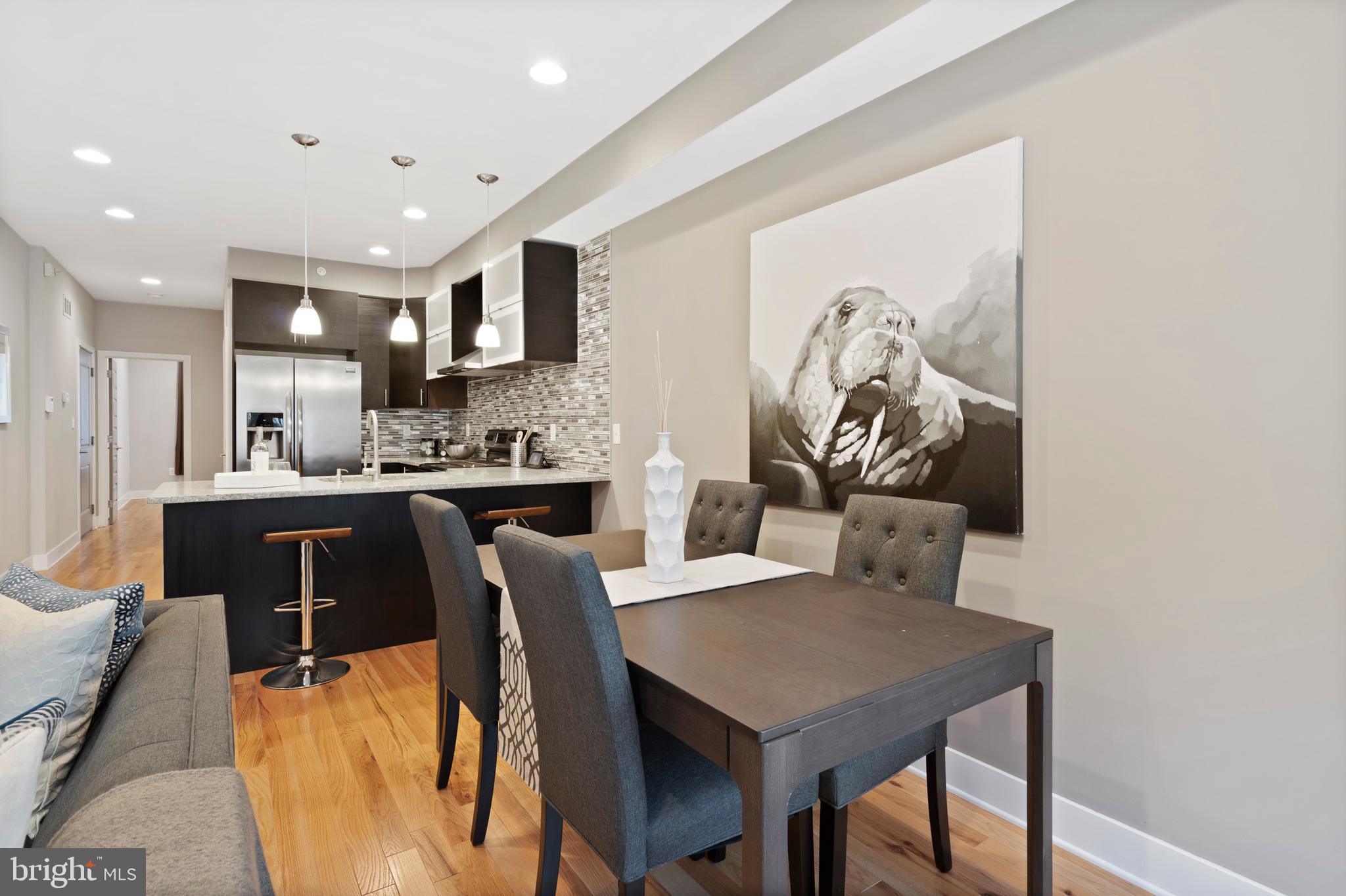 FRANCISVILLE - Residential