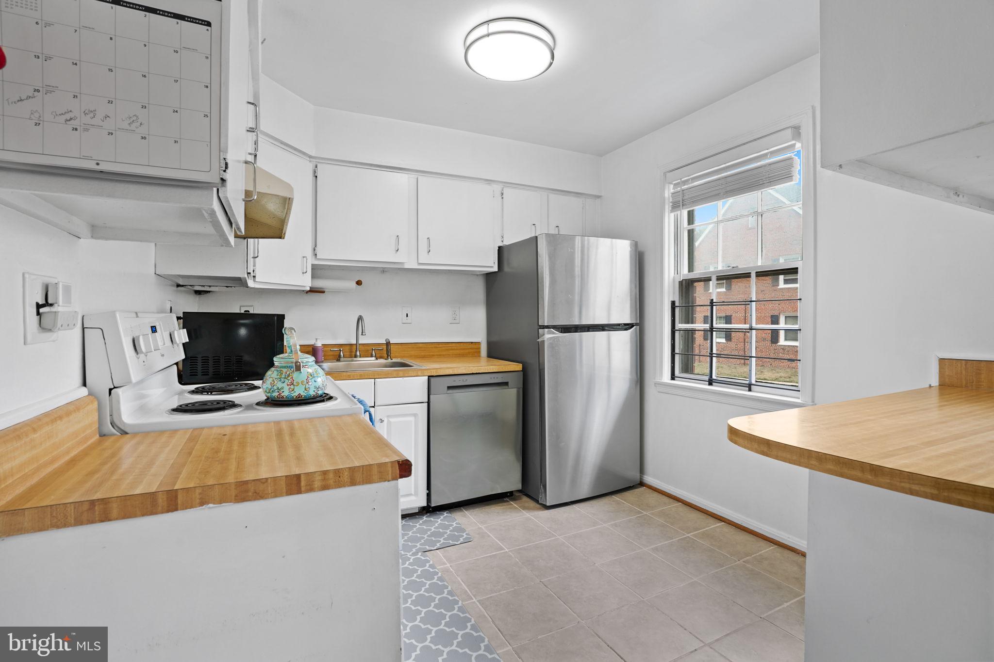3800 W STREET SE 102
